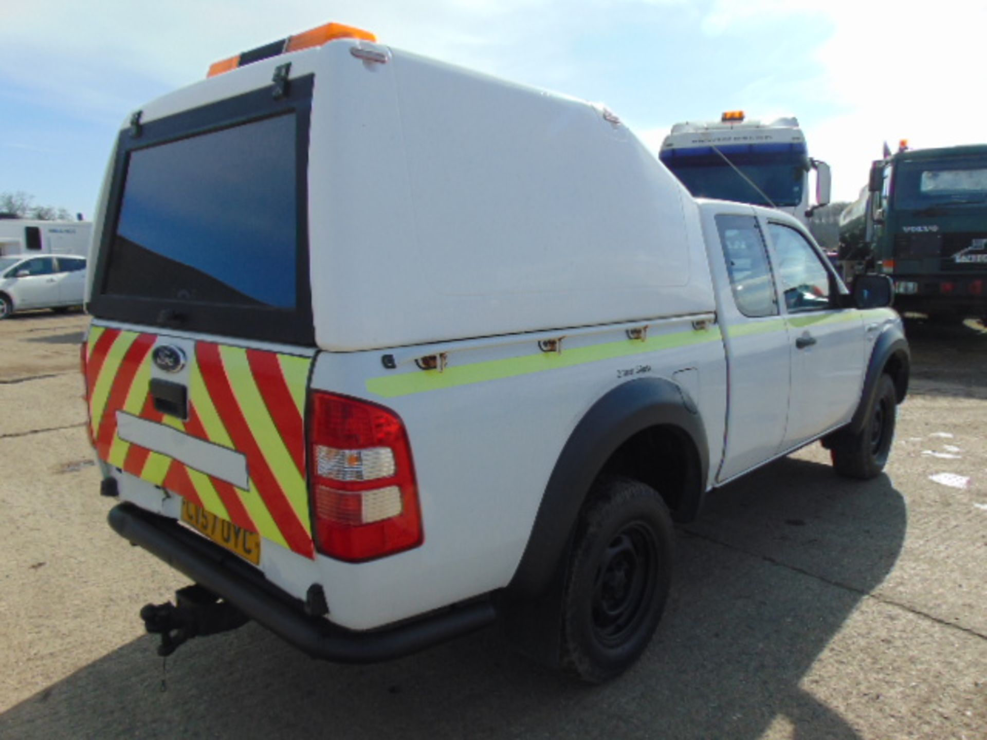 2007 Ford Ranger Super Cab 2.5TDCi 4x4 Pick Up - Image 6 of 17