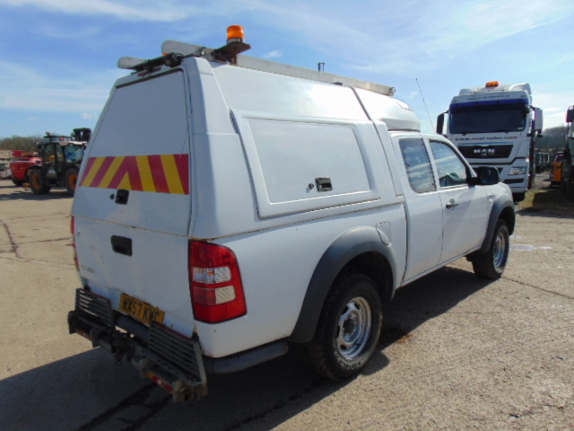 2007 Ford Ranger Super Cab 2.5TDCi 4x4 Pick Up C/W Toolbox Back - Image 6 of 19