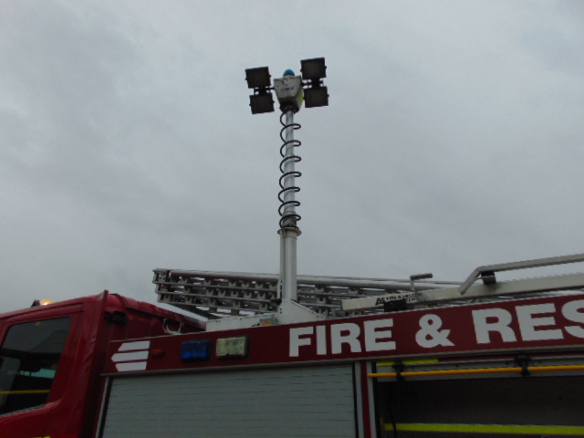 Scania 94D 260 / Emergency One Fire Engine - Image 21 of 33