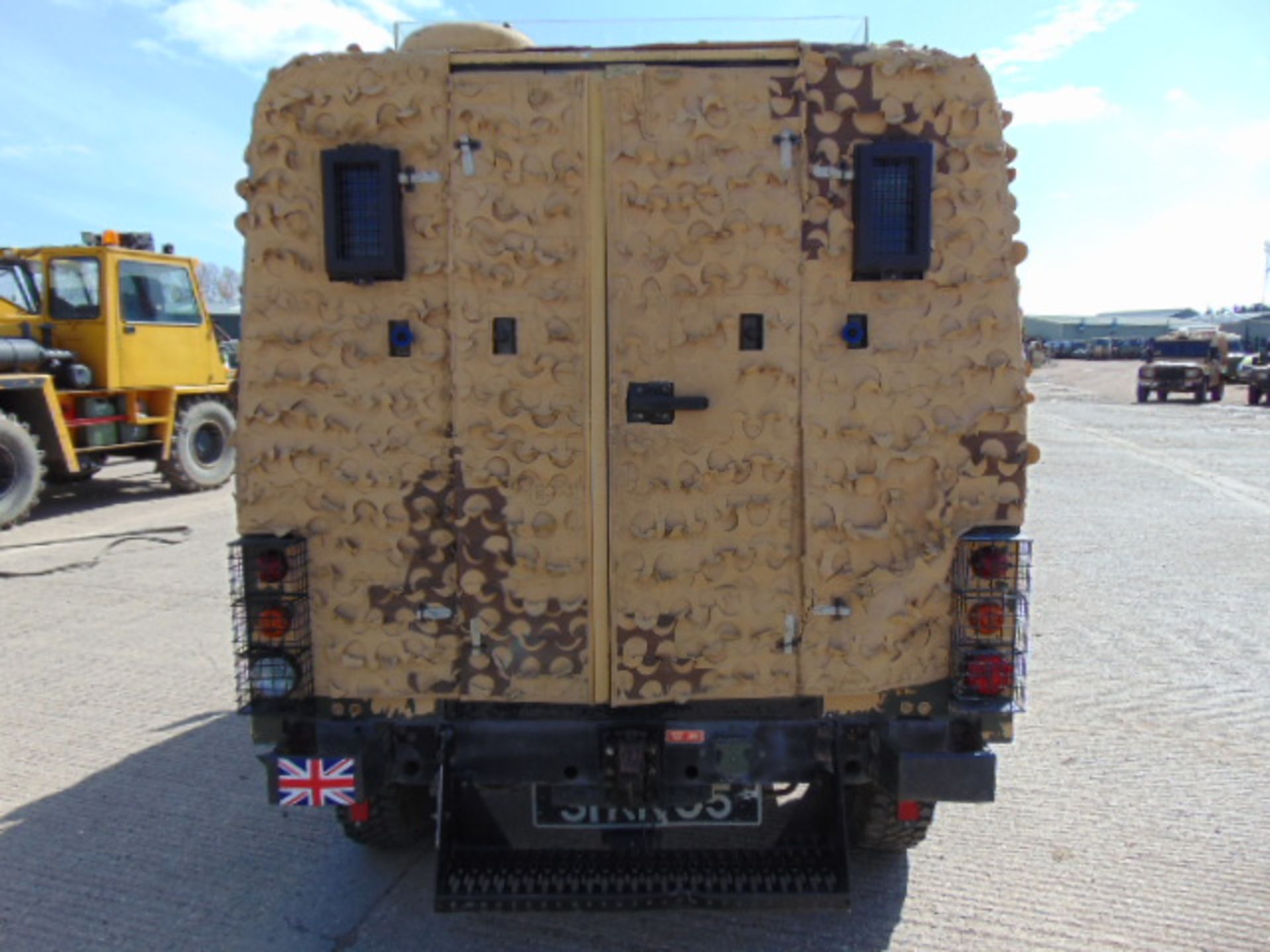 Land Rover Snatch 2A Armoured Defender 110 300TDi - Image 7 of 21