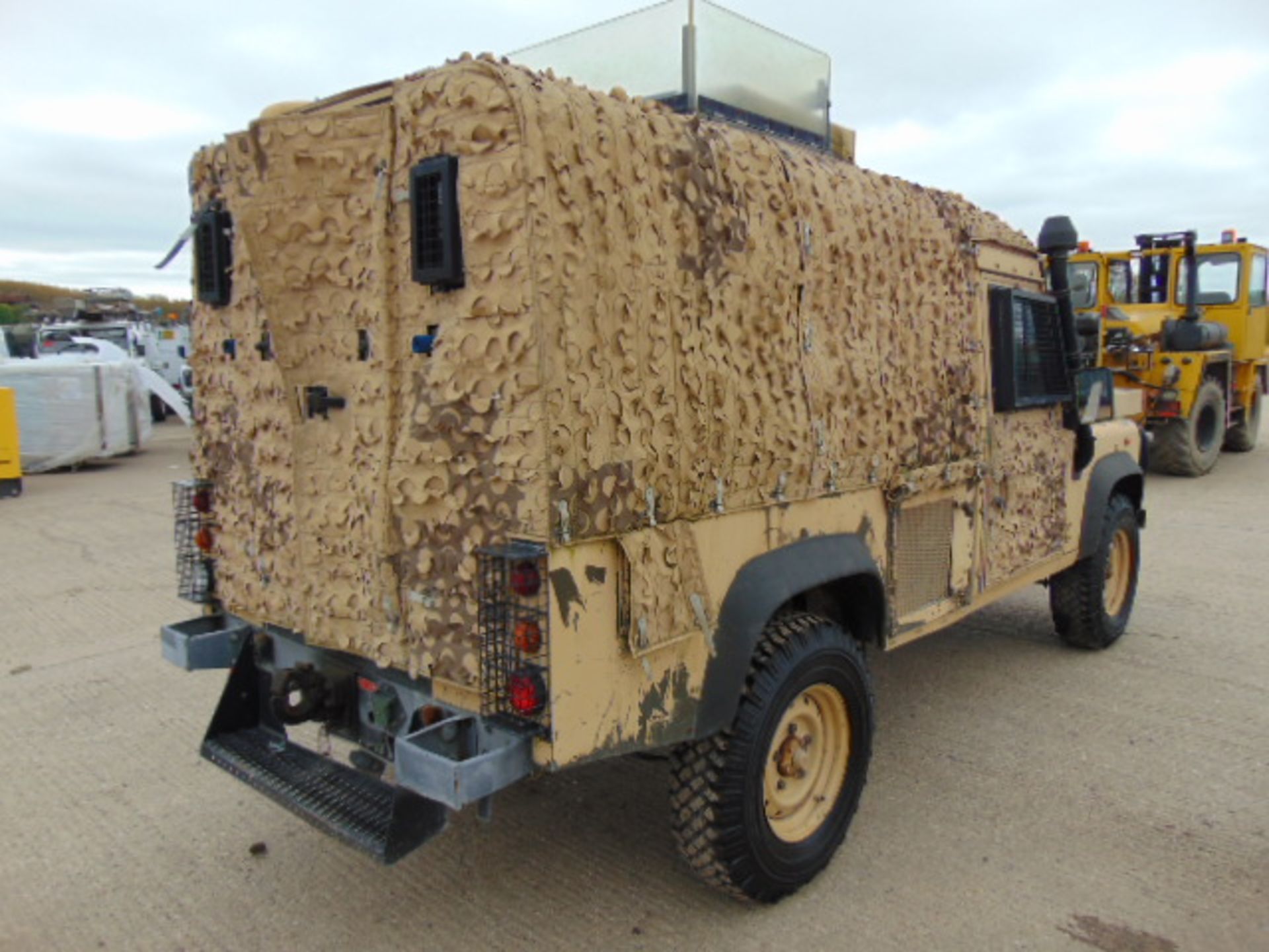 Land Rover Snatch 2A Armoured Defender 110 300TDi - Image 6 of 20