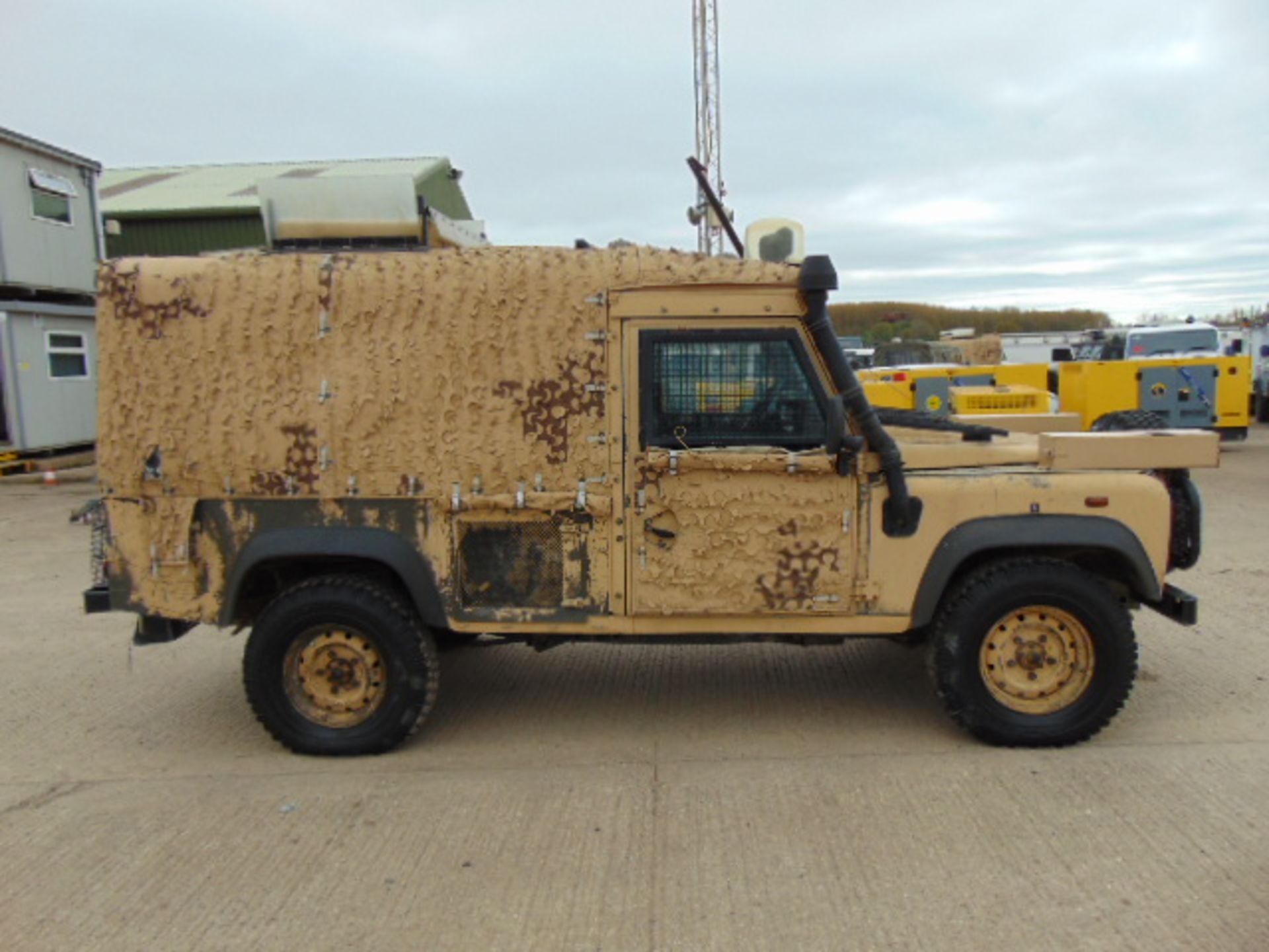 Land Rover Snatch 2A Armoured Defender 110 300TDi - Image 5 of 19