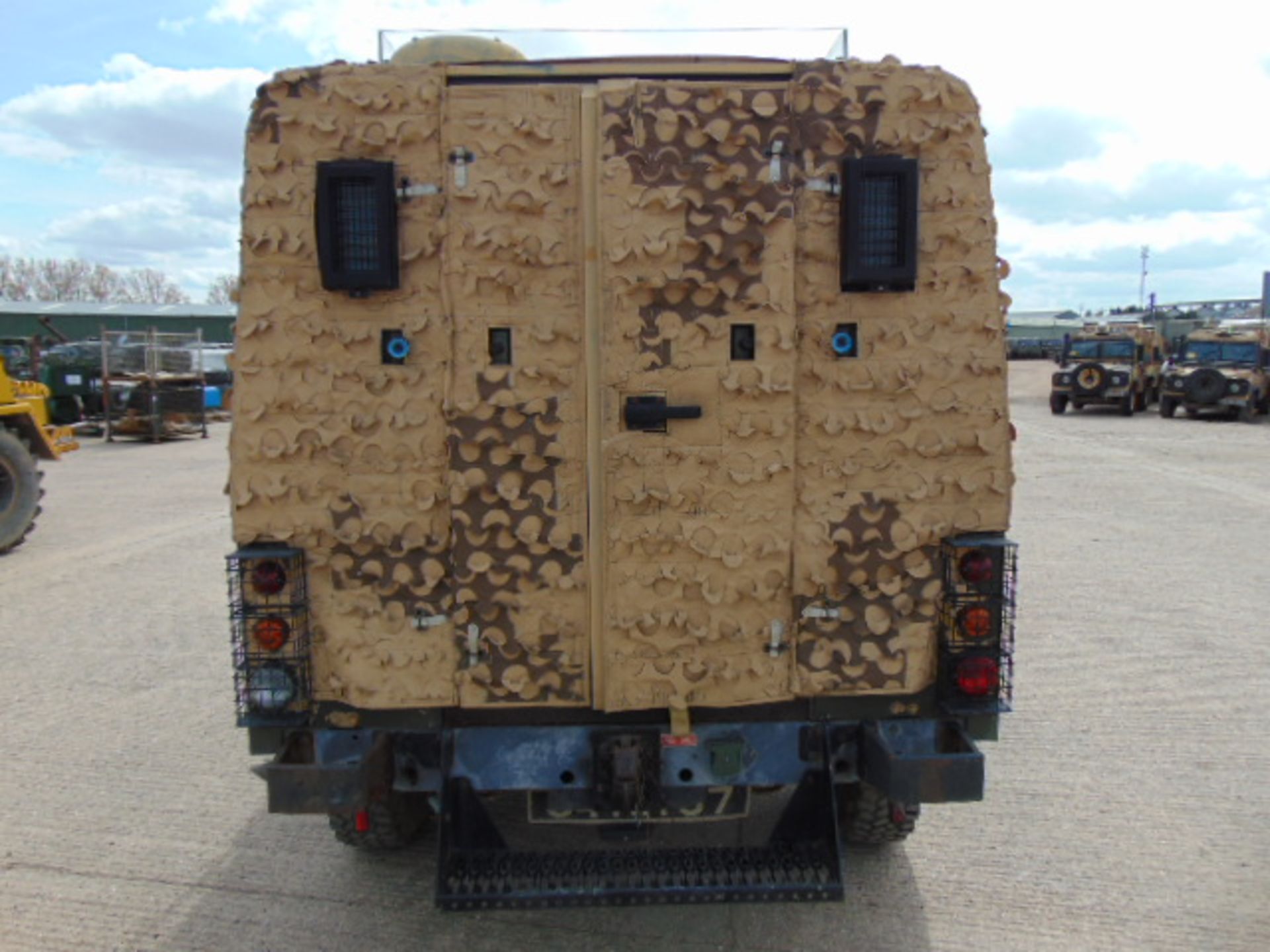 Land Rover Snatch 2A Armoured Defender 110 300TDi - Image 7 of 21