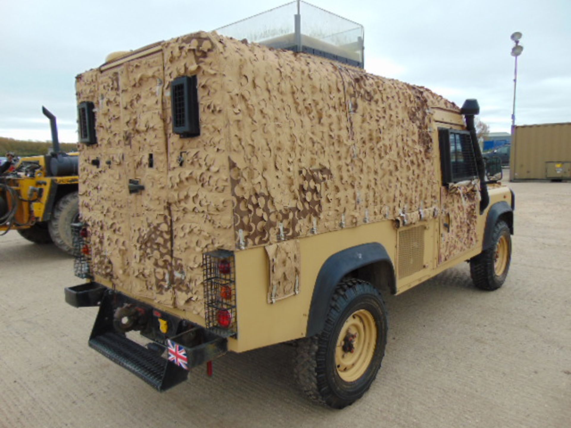 Land Rover Snatch 2A Armoured Defender 110 300TDi - Image 6 of 20