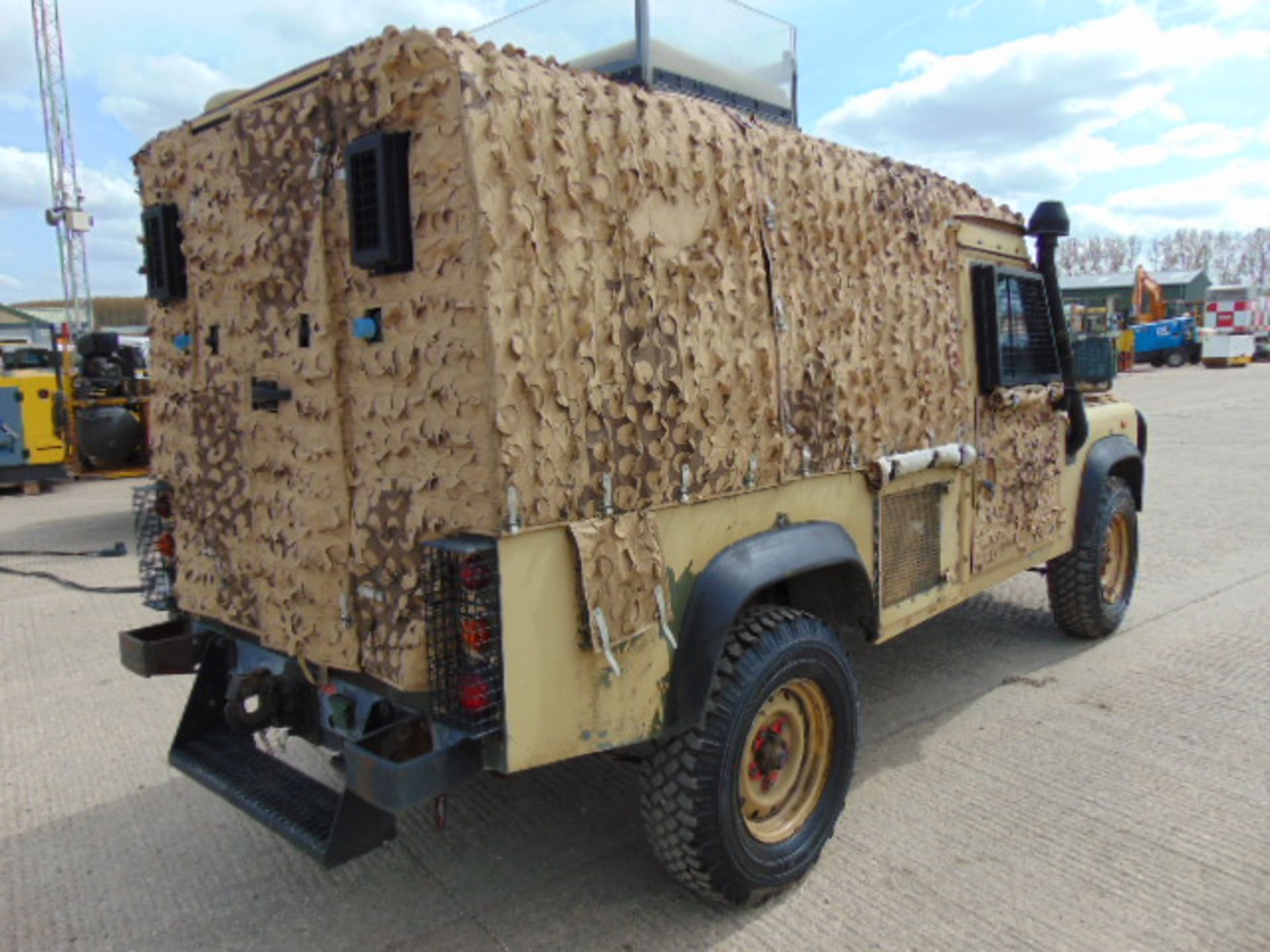 Land Rover Snatch 2A Armoured Defender 110 300TDi - Image 6 of 21