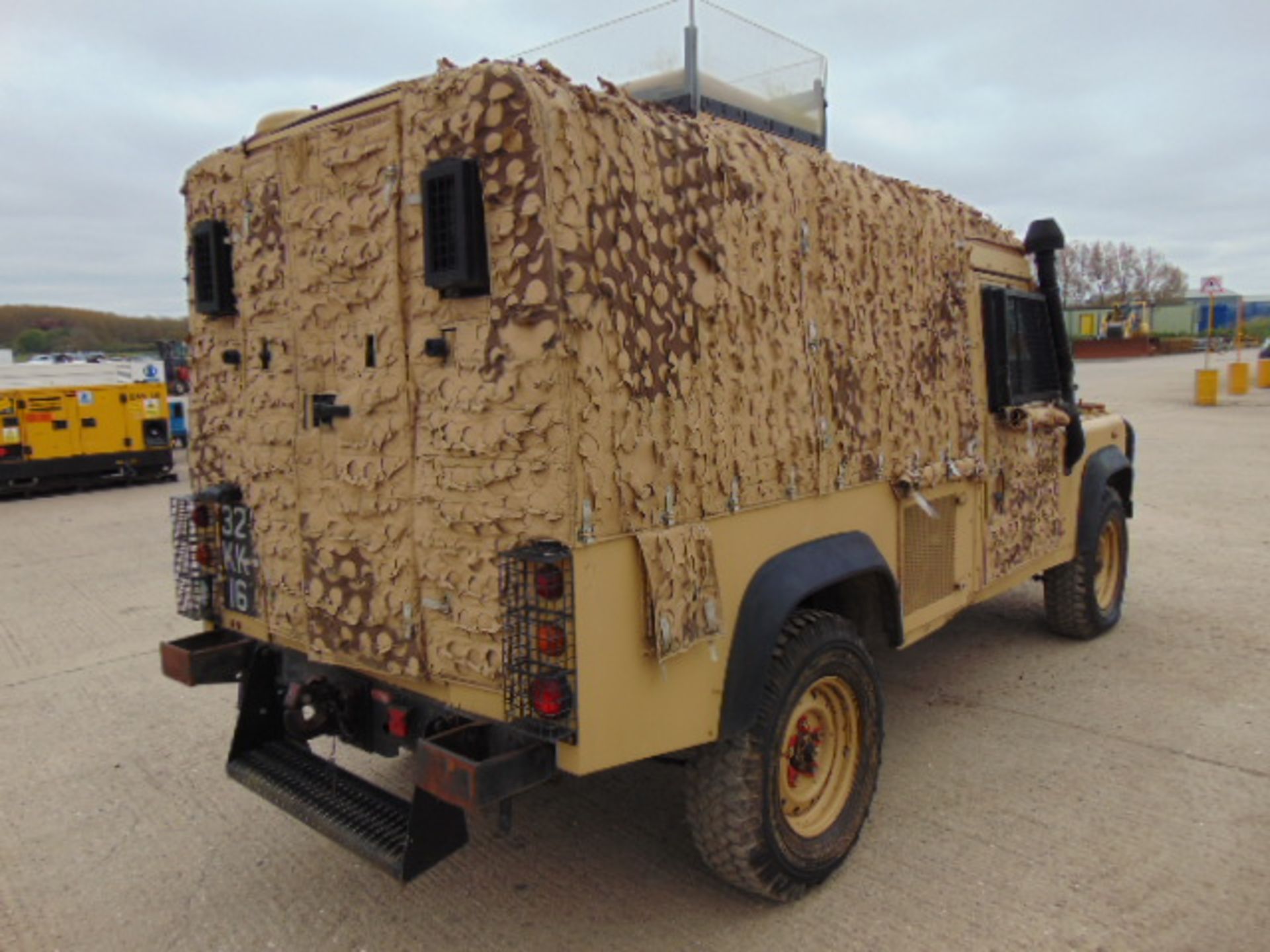 Land Rover Snatch 2A Armoured Defender 110 300TDi - Image 6 of 21