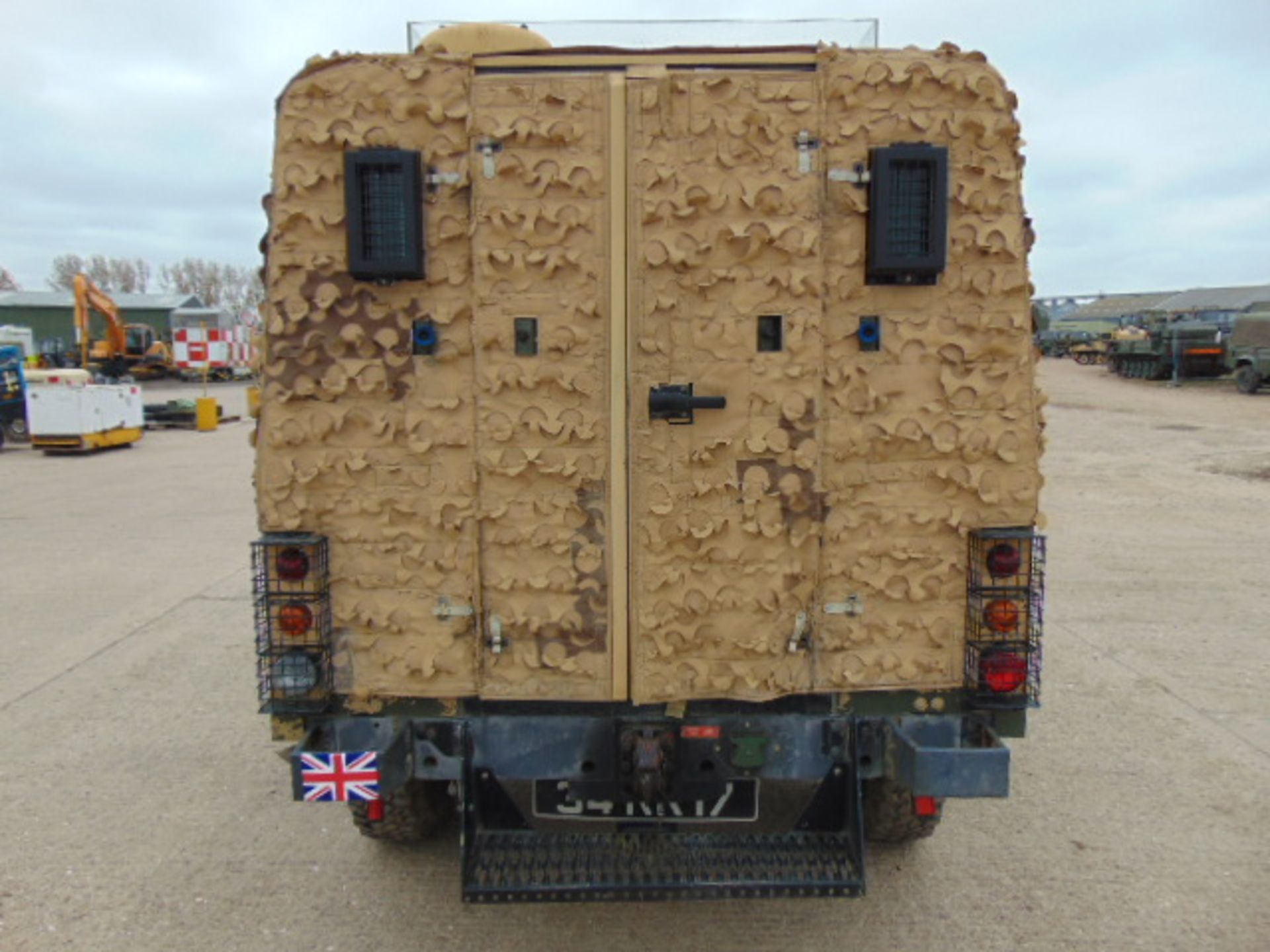 Land Rover Snatch 2A Armoured Defender 110 300TDi - Image 7 of 21