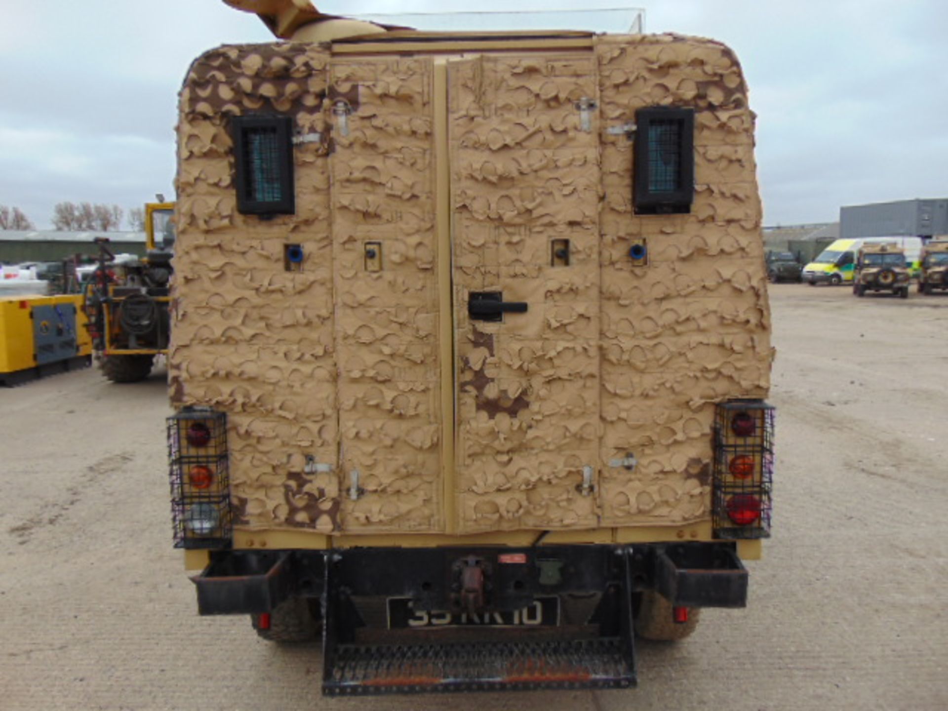 Land Rover Snatch 2A Armoured Defender 110 300TDi - Image 7 of 21