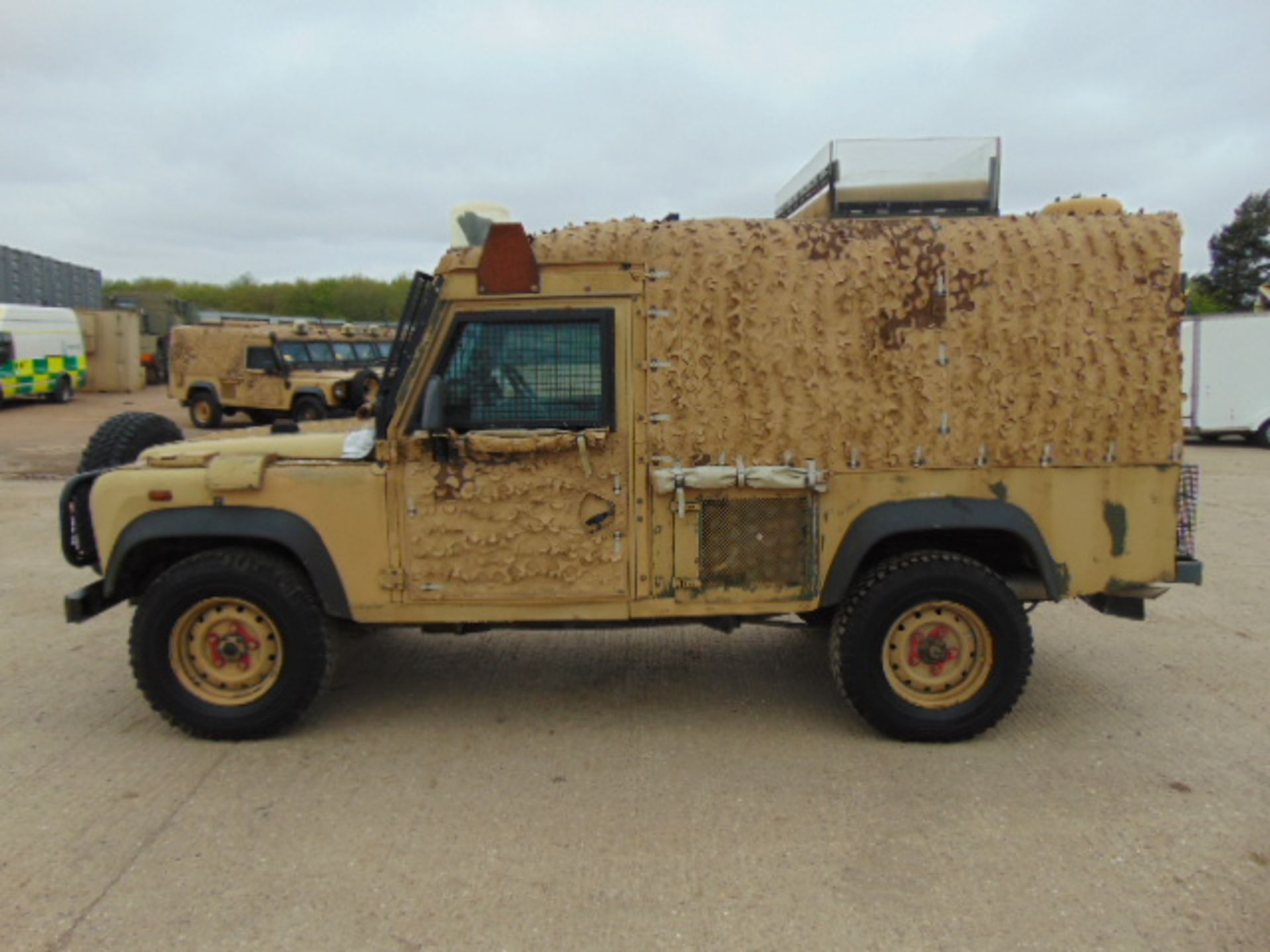 Land Rover Snatch 2A Armoured Defender 110 300TDi - Image 4 of 21