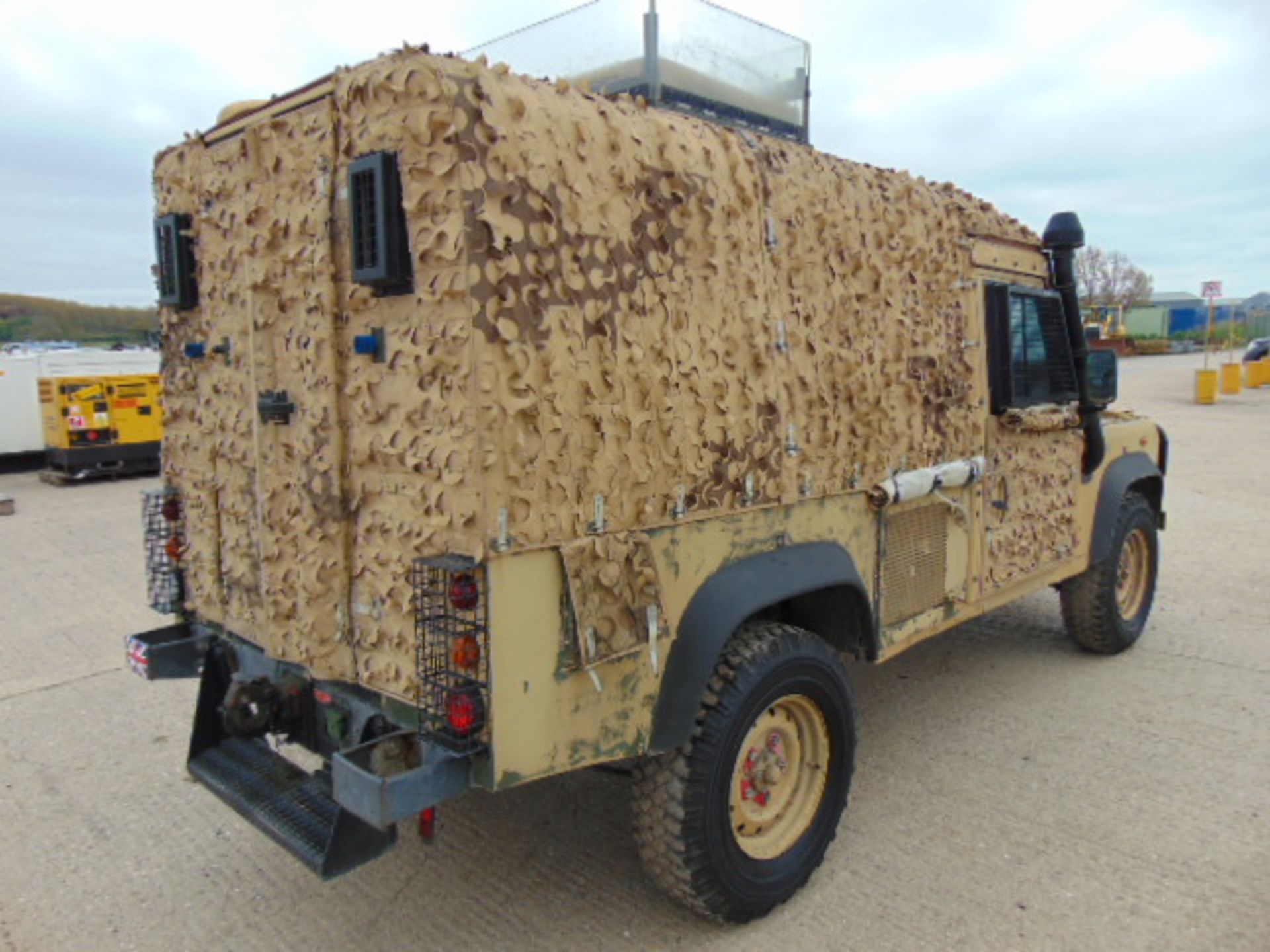 Land Rover Snatch 2A Armoured Defender 110 300TDi - Image 6 of 21