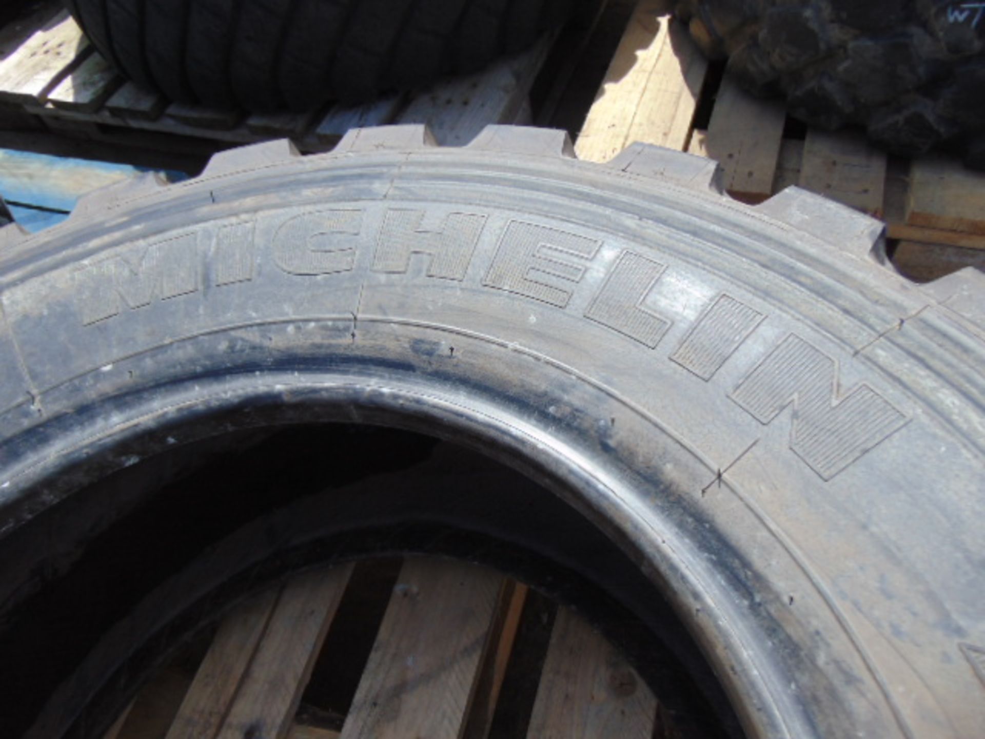 1 x Michelin 335/80 R20 XZL Tyre - Bild 4 aus 5