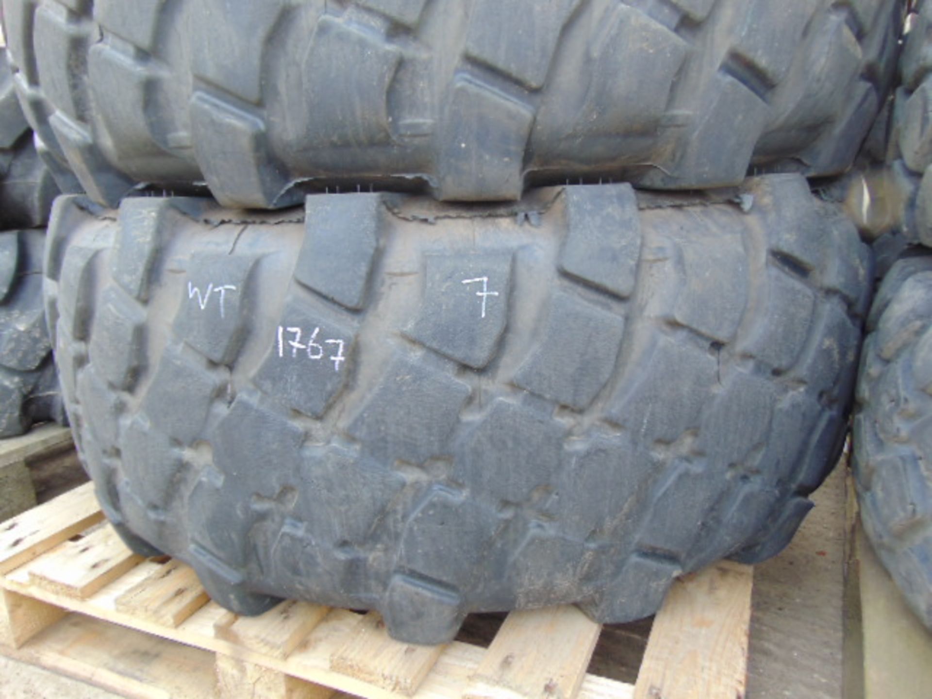 3 x Michelin XML 475/80 R20 Tyres - Image 3 of 6