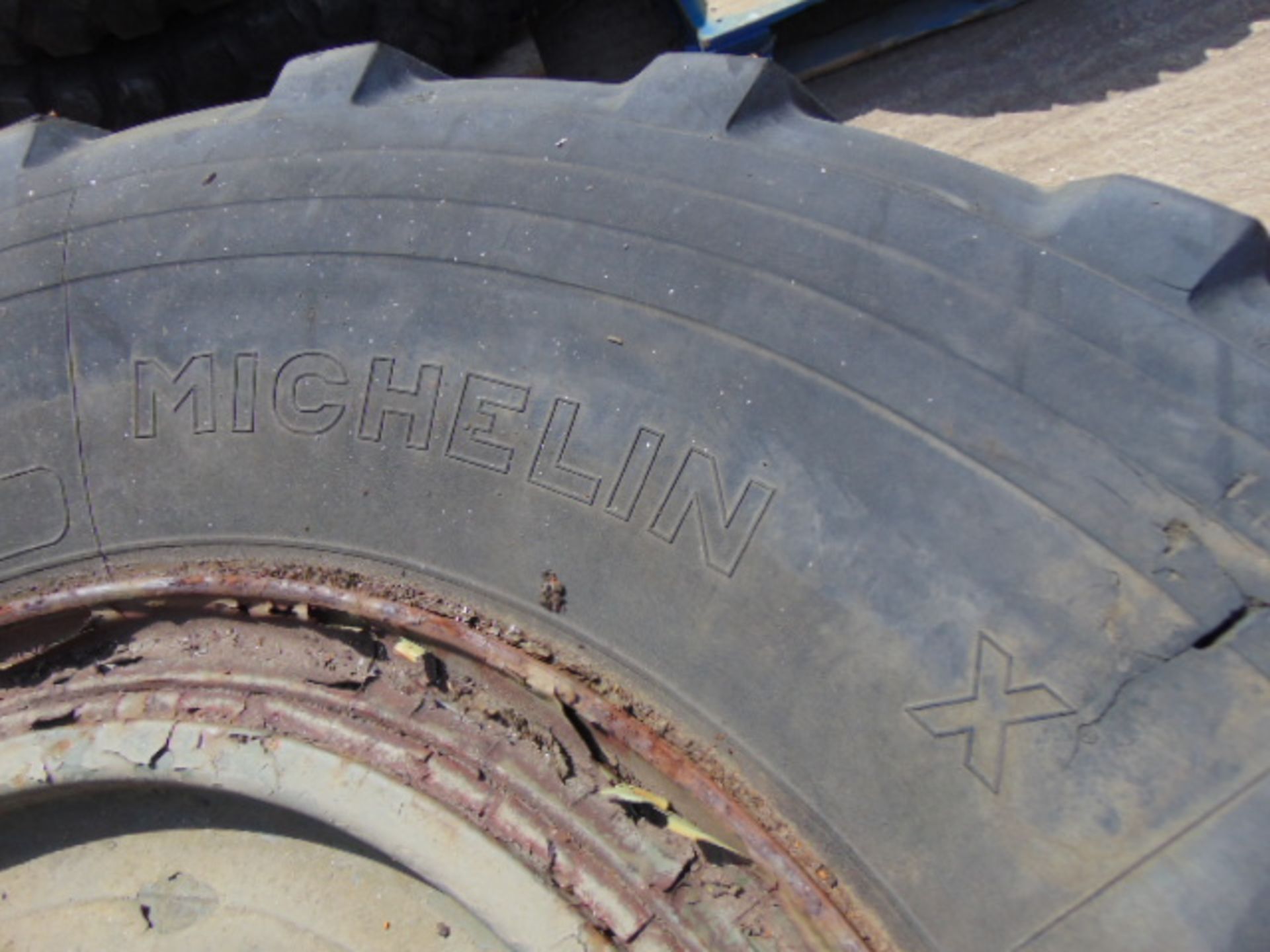 2 x Michelin 13.00 R20 Pilote XL Tyres on 10 stud Rims - Image 4 of 6