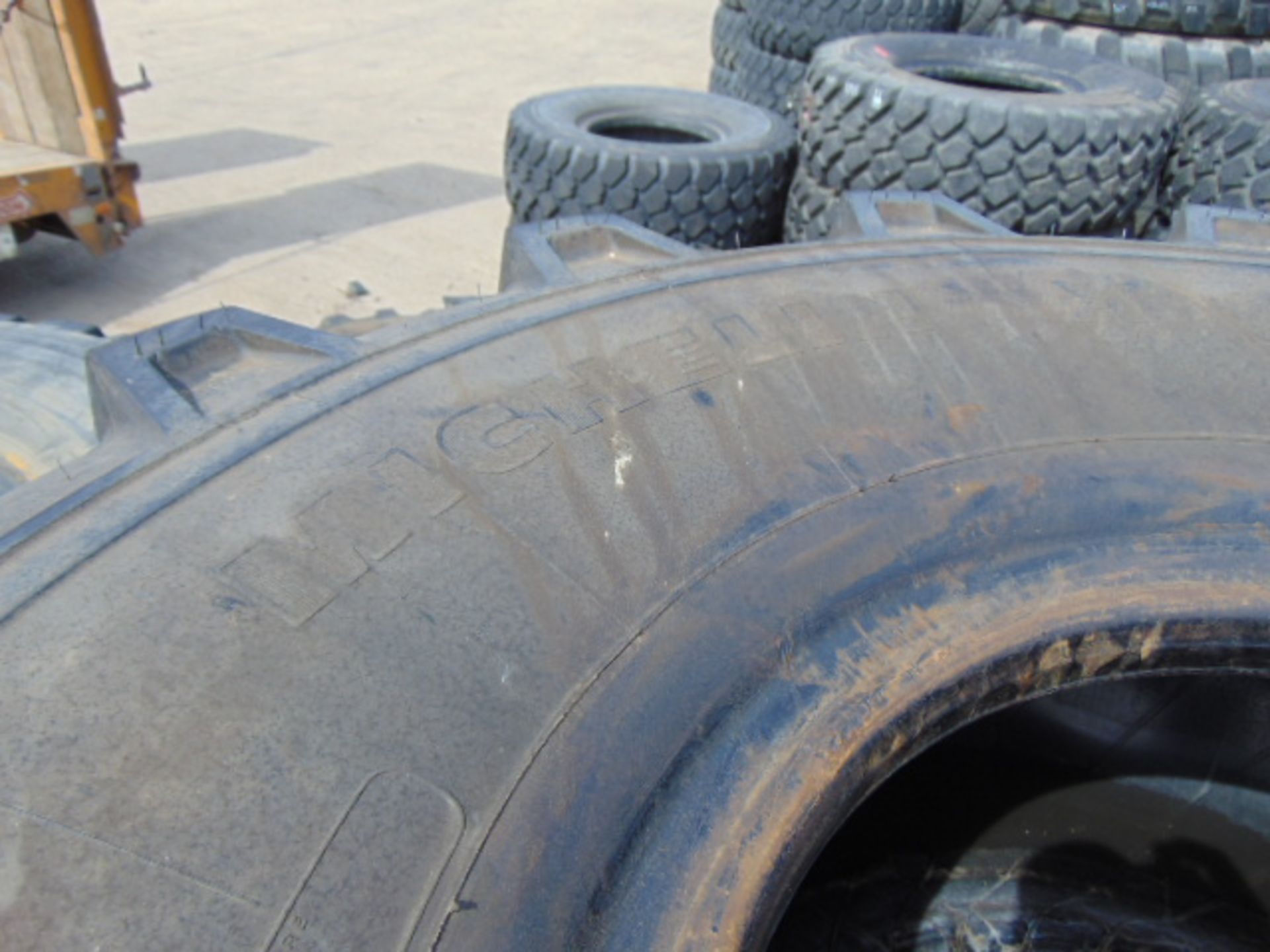 4 x Michelin XML 475/80 R20 Tyres - Image 4 of 5