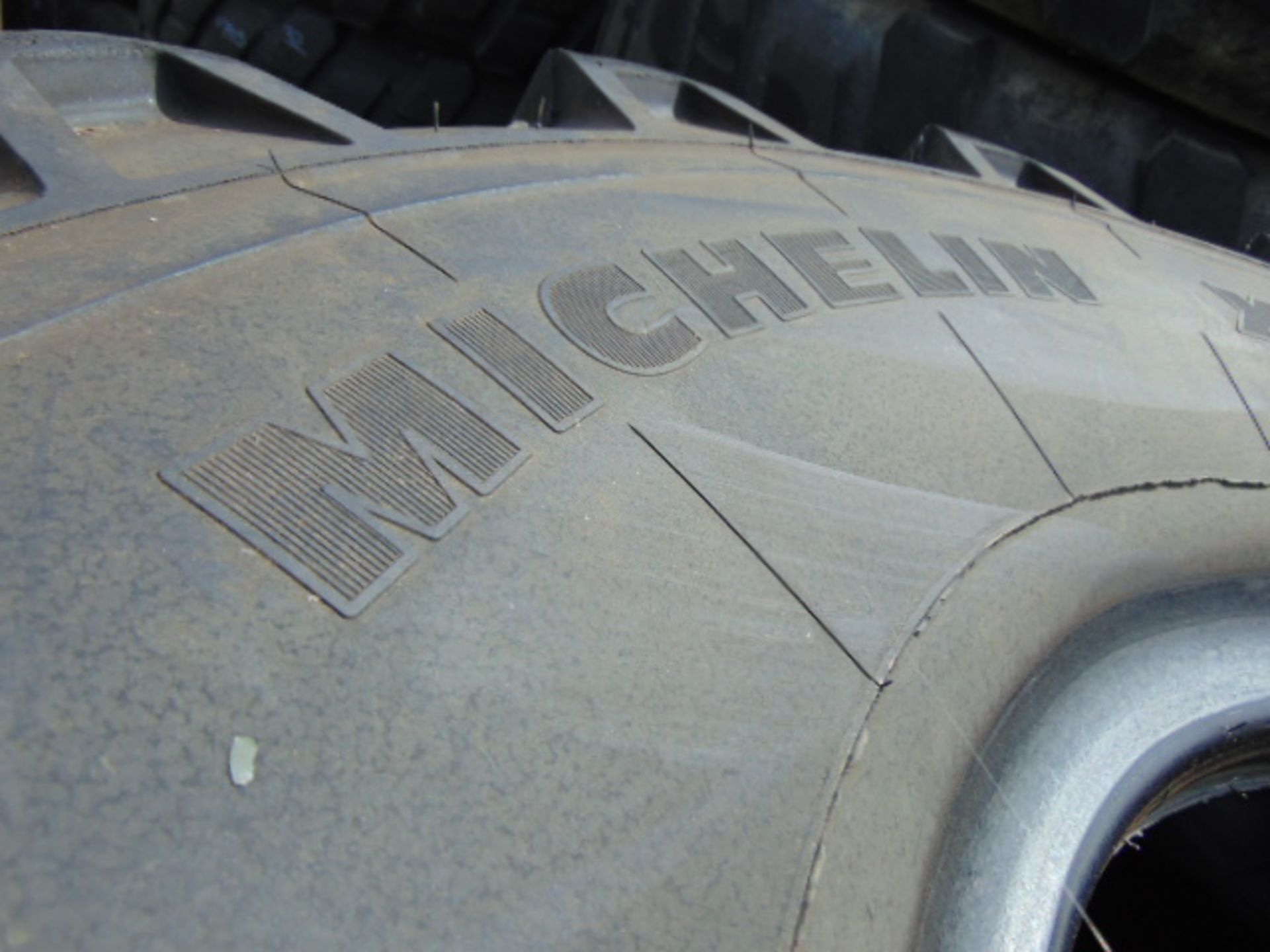 3 x Michelin XML 475/80 R20 Tyres - Image 5 of 6