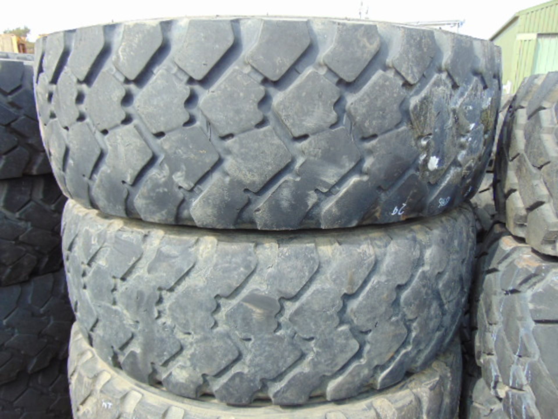4 x Michelin 365/85 R20 XZL Tyres - Bild 2 aus 6
