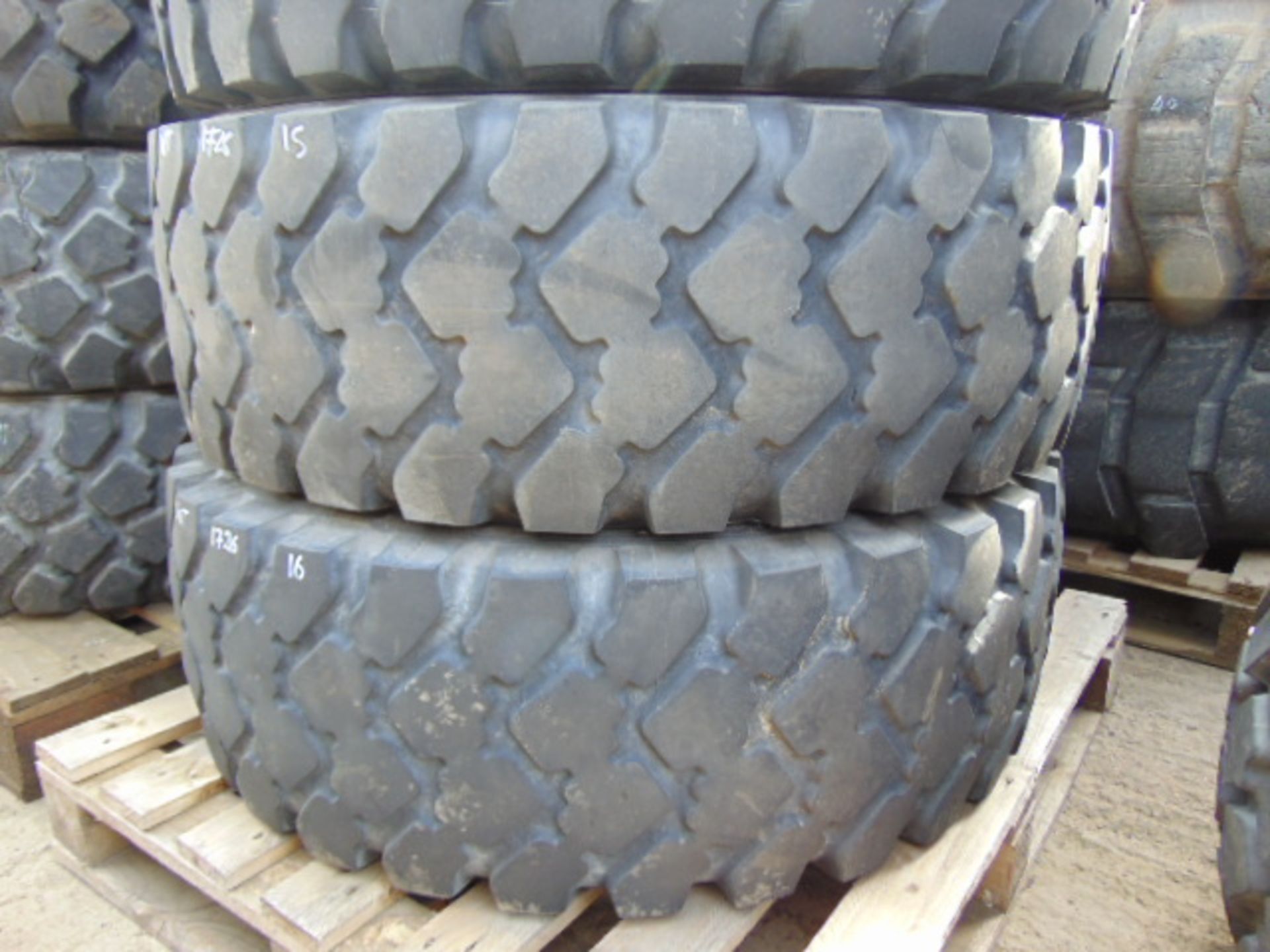 4 x Michelin XZL 395/85 R20 Tyres - Image 3 of 6