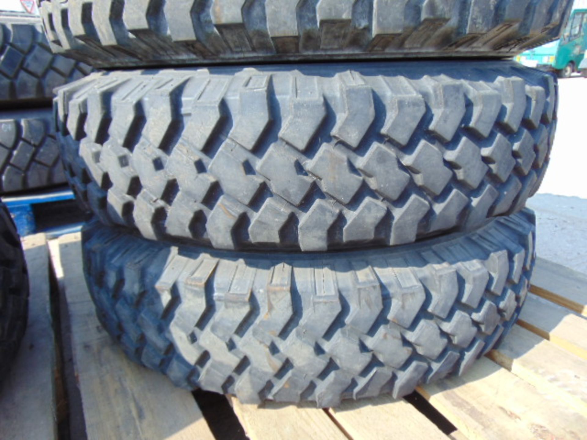 4 x Michelin XZL 8.25 R16 Tyres - Image 3 of 6