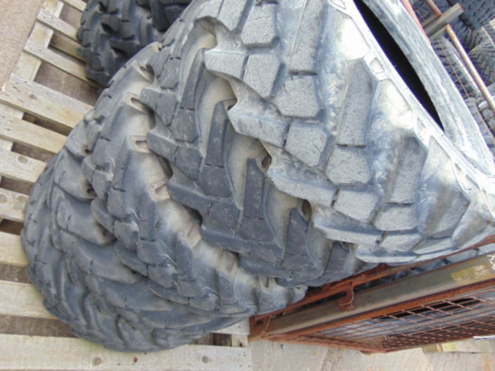 5 x BKT MP567 10.5-18 MPT Tyres - Image 4 of 7