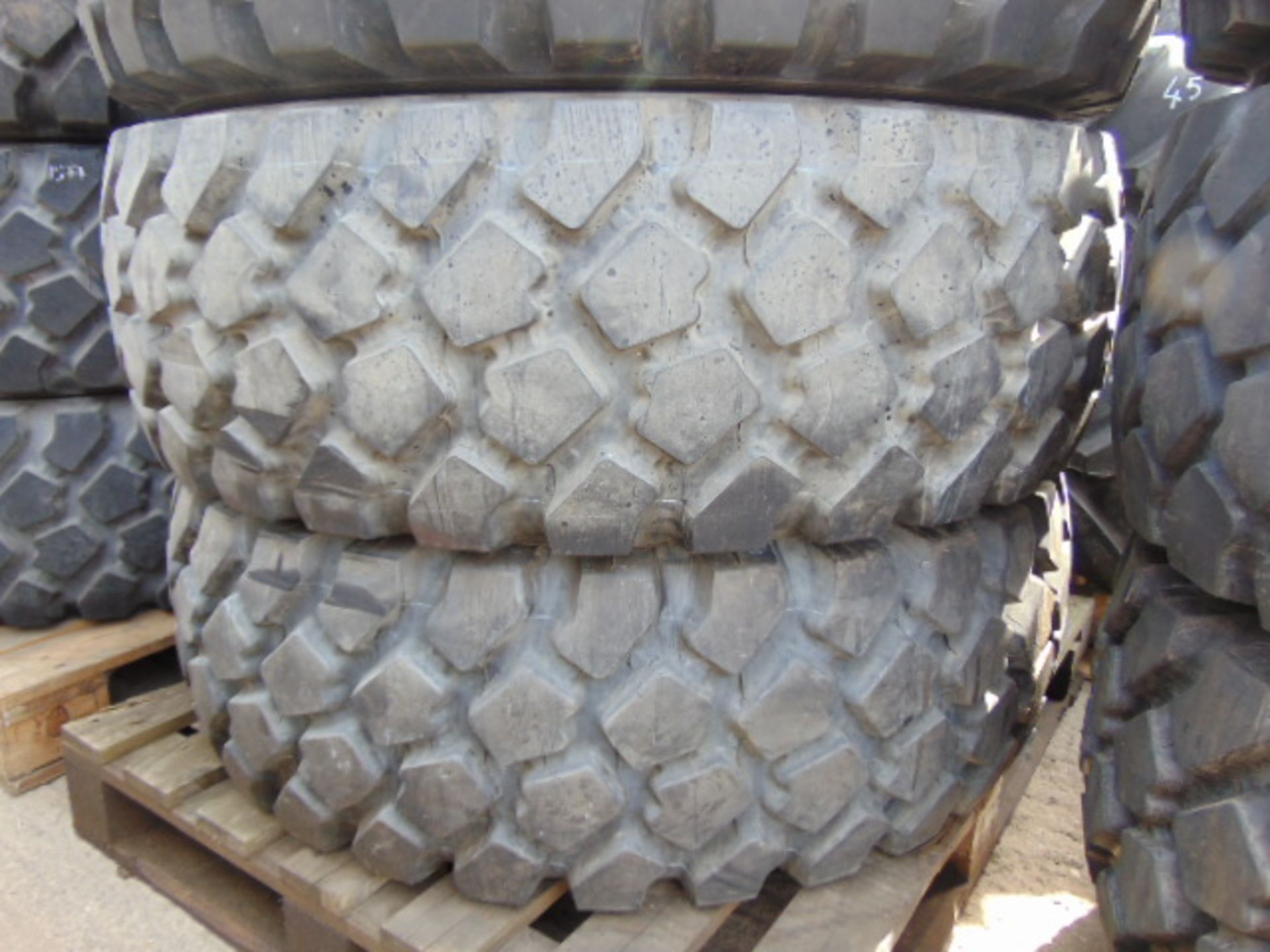 4 x Michelin XZL 395/85 R20 Tyres - Image 3 of 5