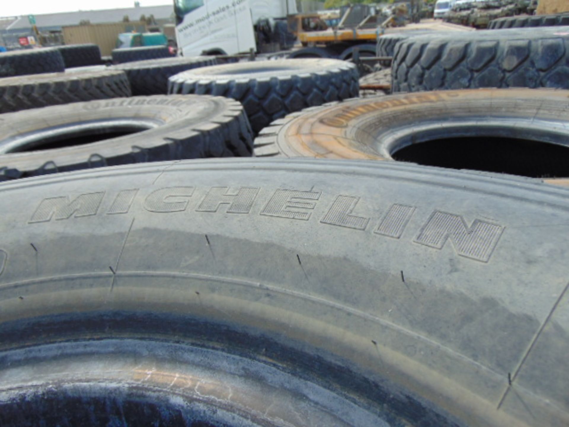 4 x Michelin XZL 395/85 R20 Tyres - Image 5 of 6
