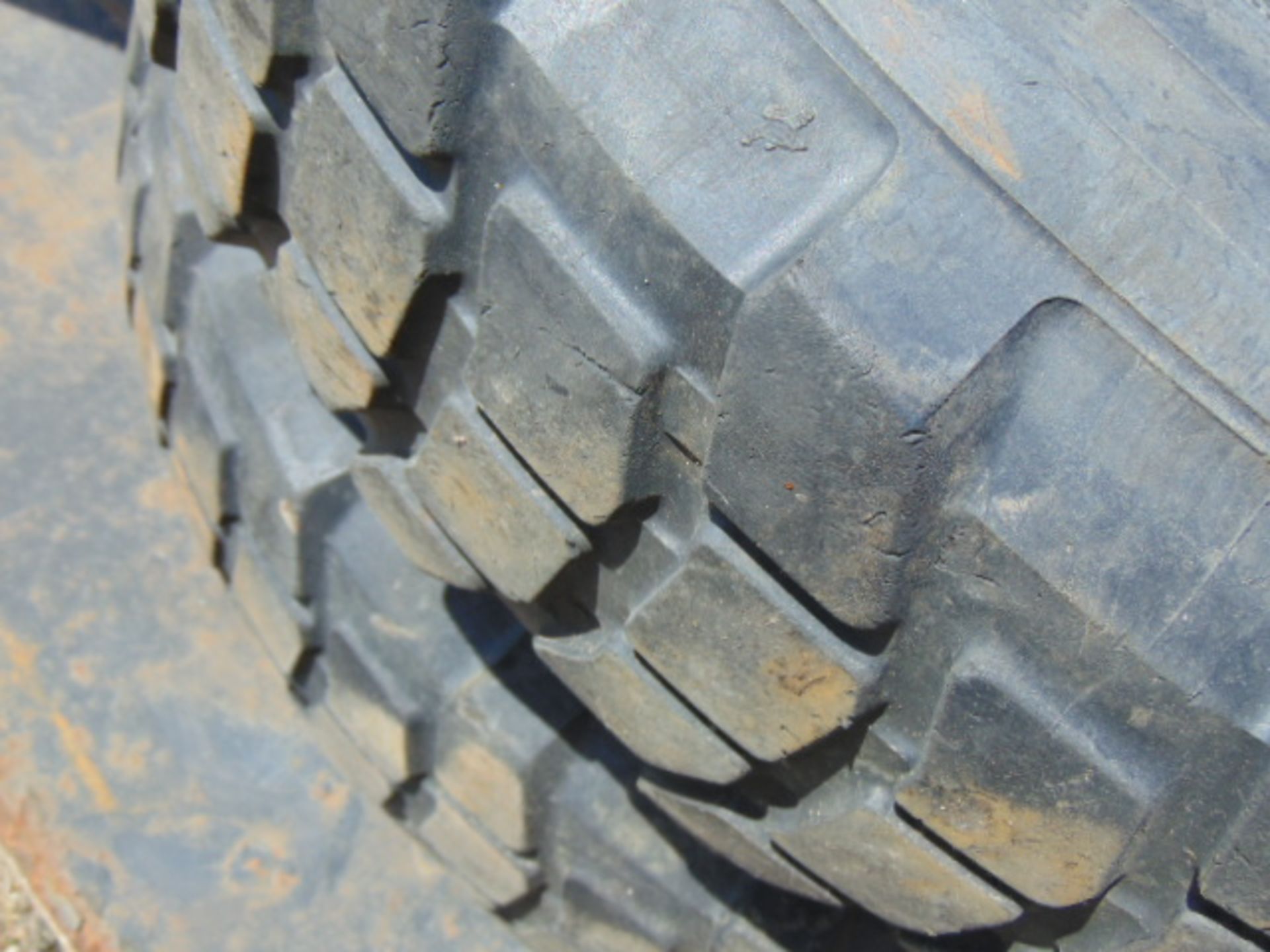 2 x Michelin XCL 7.50 R16 Tyres complete with 5 stud rims - Image 3 of 6