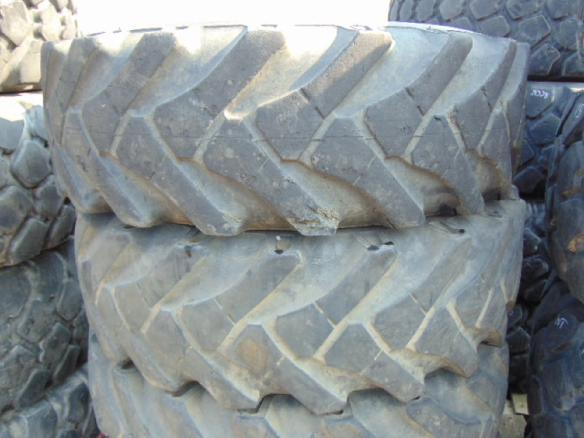 5 x BKT MP567 10.5-18 MPT Tyres - Image 2 of 6