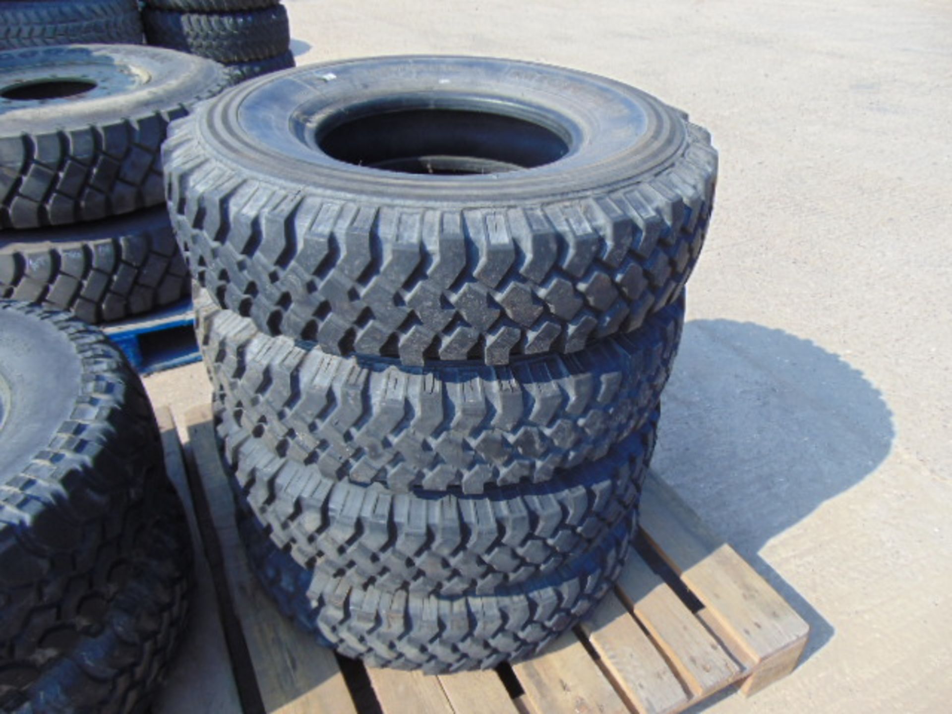 4 x Michelin XZL 8.25 R16 Tyres