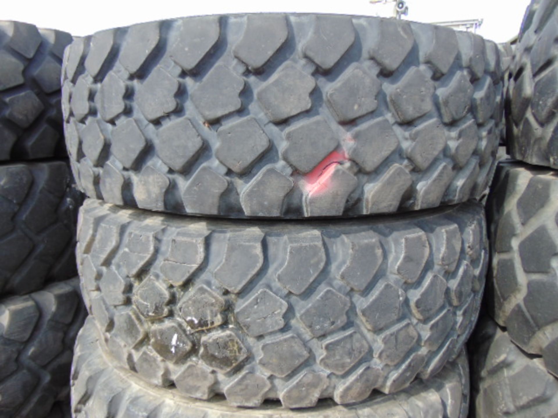 4 x Michelin XZL 395/85 R20 Tyres - Image 2 of 6