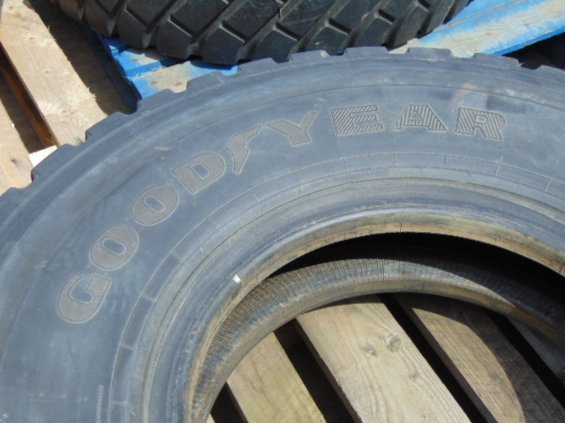 1 x Goodyear G188A 12.00 R20 Tyre - Bild 3 aus 5