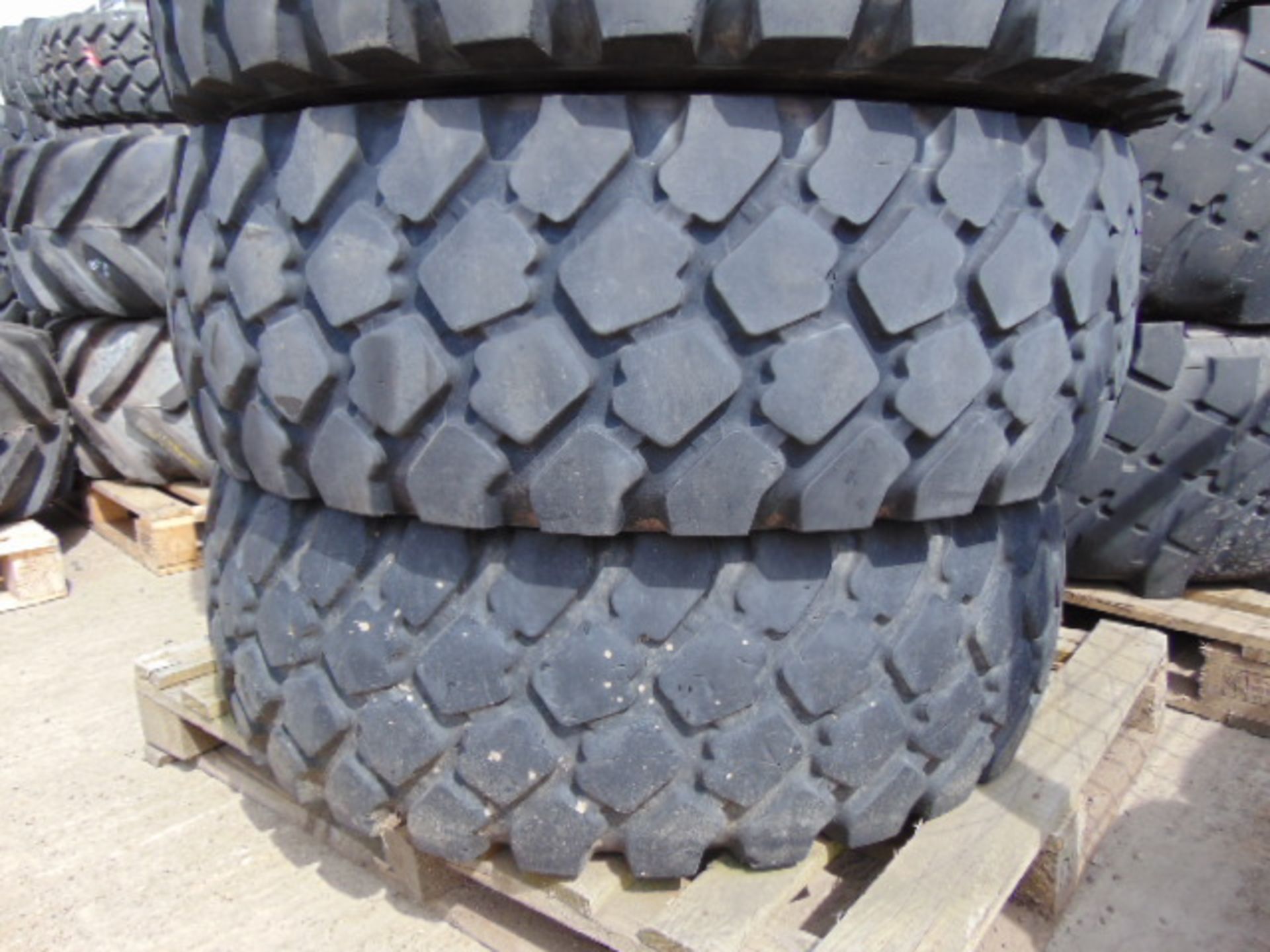 4 x Michelin XZL 395/85 R20 Tyres - Image 3 of 5