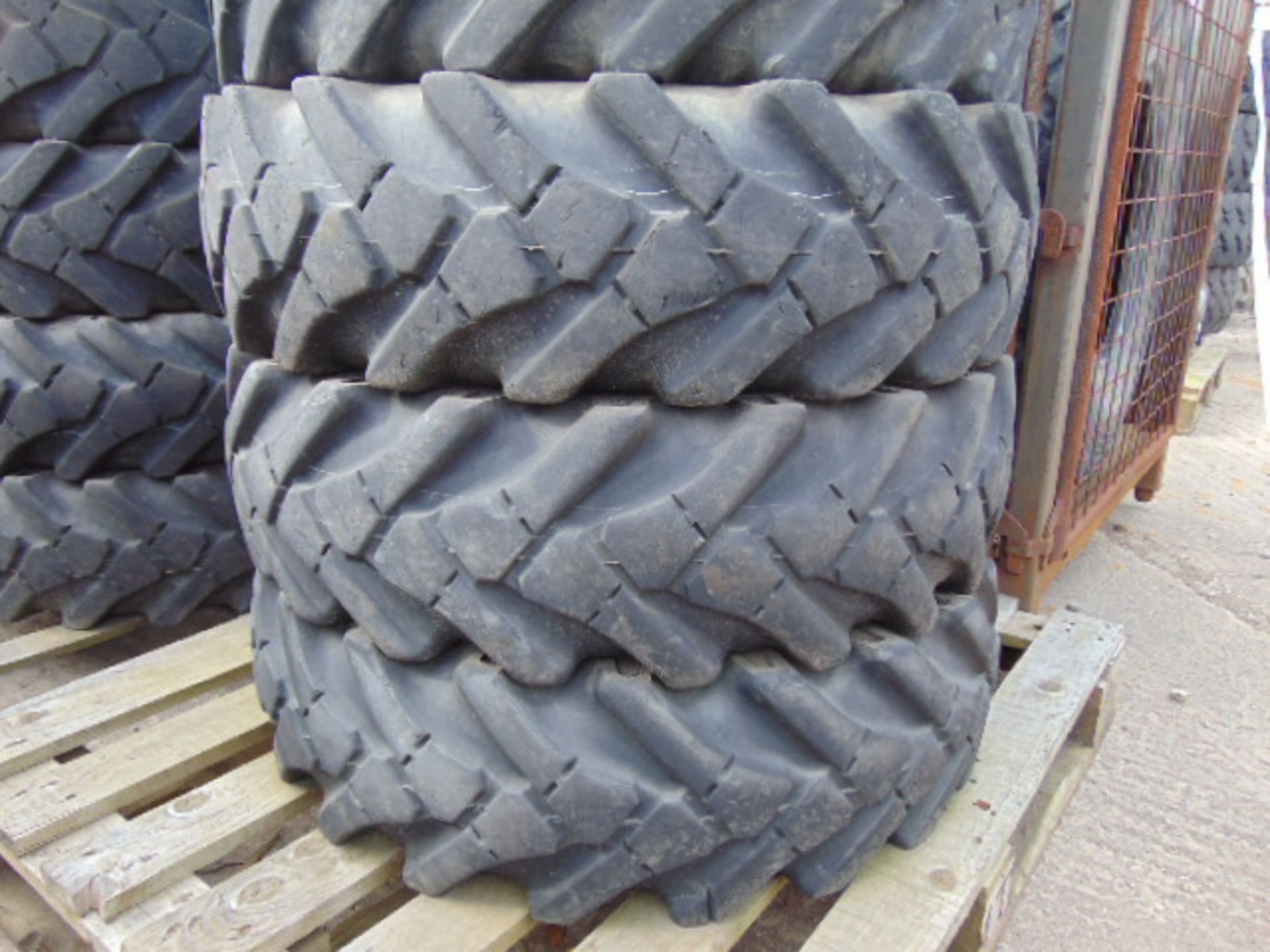 5 x BKT MP567 10.5-18 MPT Tyres - Image 3 of 7