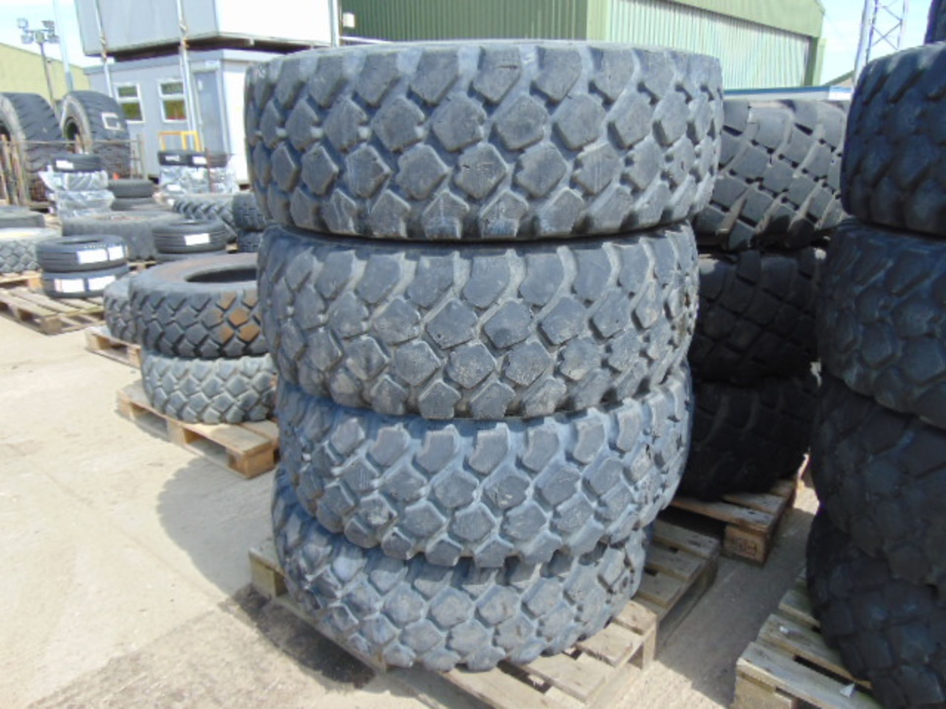 4 x Michelin XZL 395/85 R20 Tyres