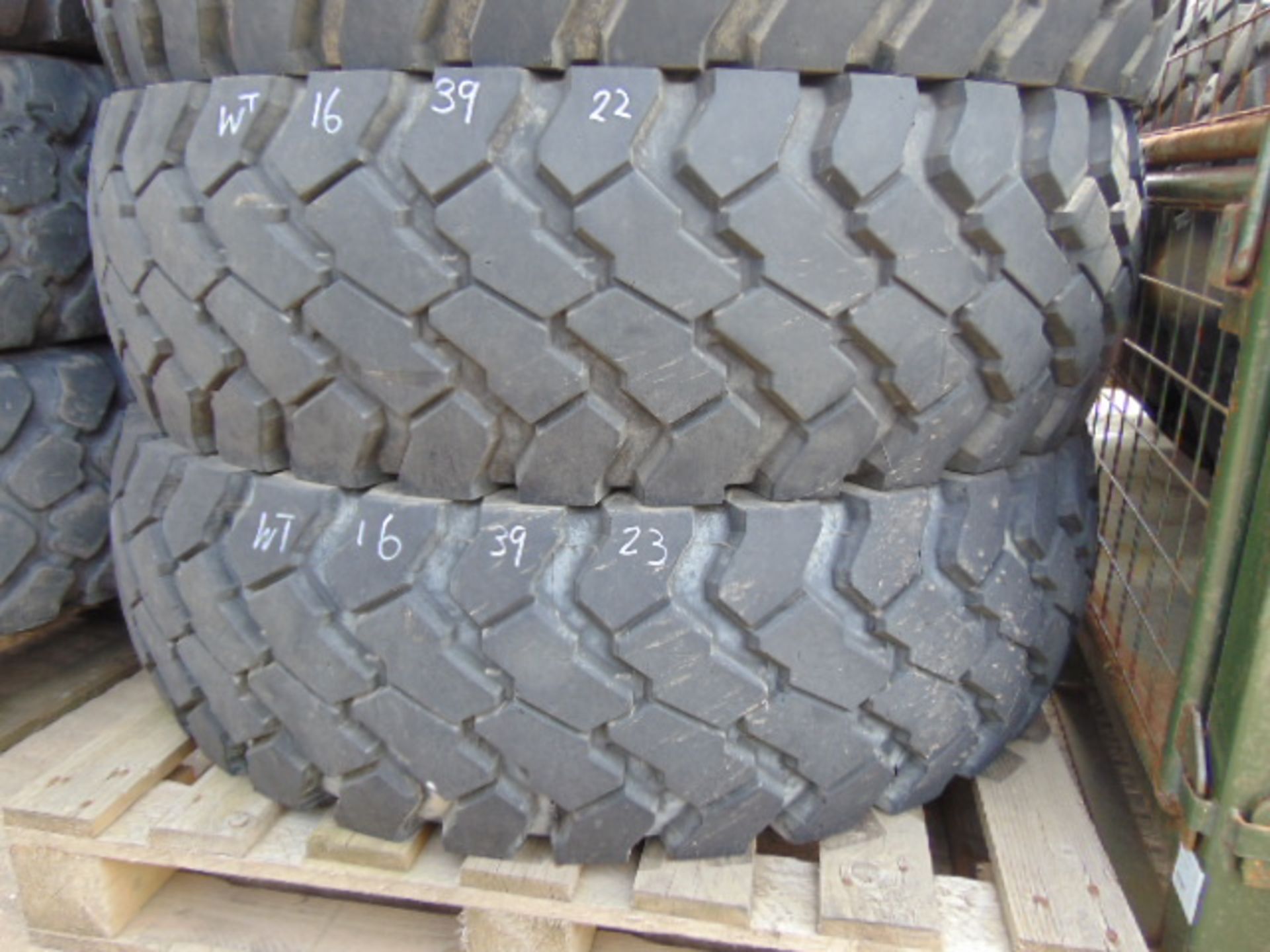 4 x Continental 14.00 R20 Tyres - Bild 3 aus 6