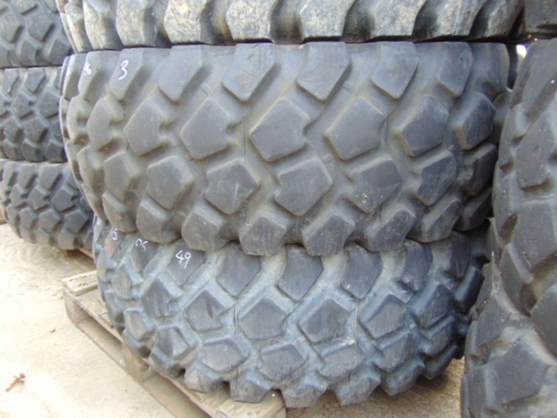 4 x Michelin 16.00 R20 XZL Tyres - Image 3 of 6