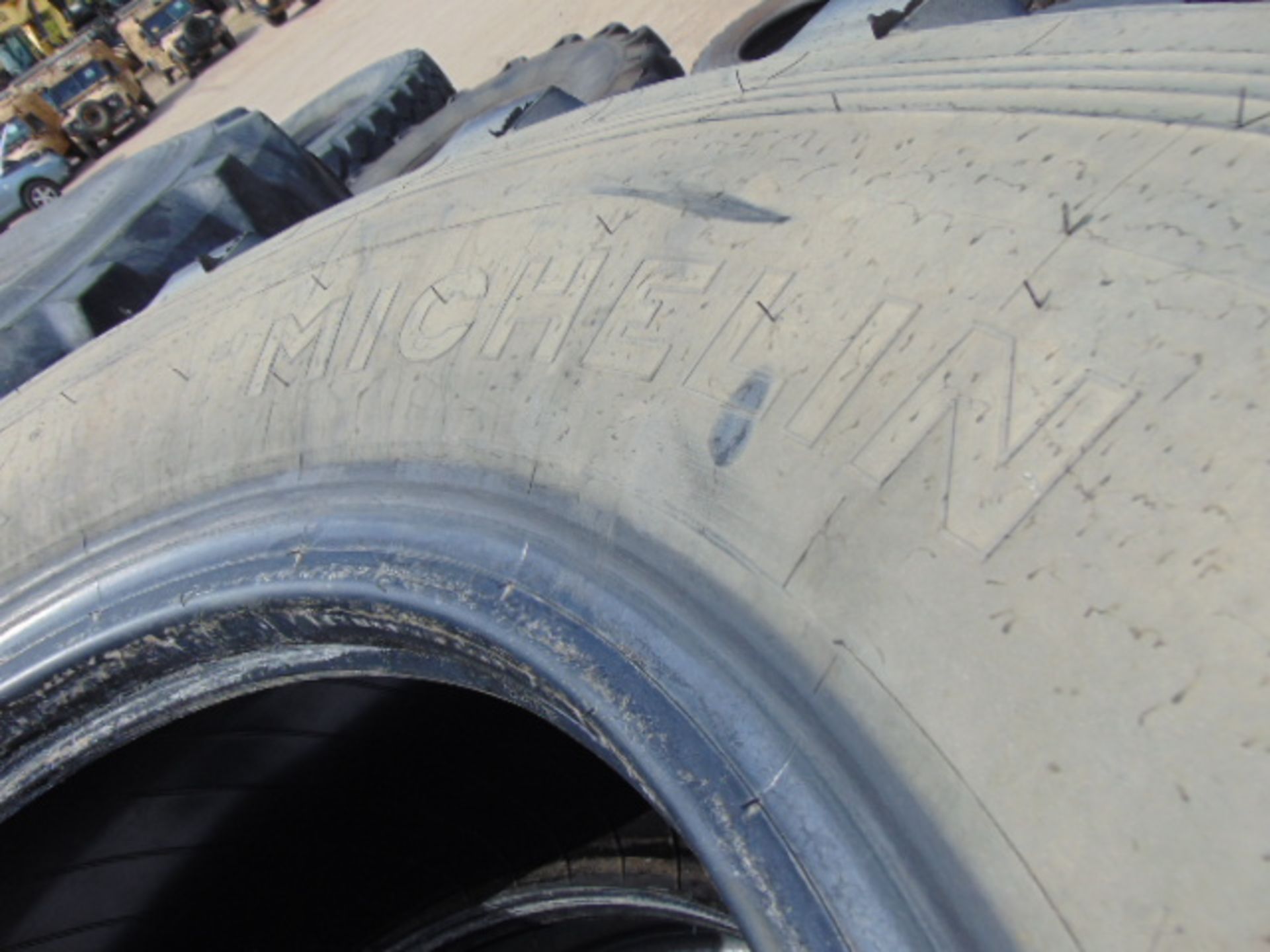 4 x Michelin 20.5 R25 XL 525/80 R25 Tyres - Image 4 of 5