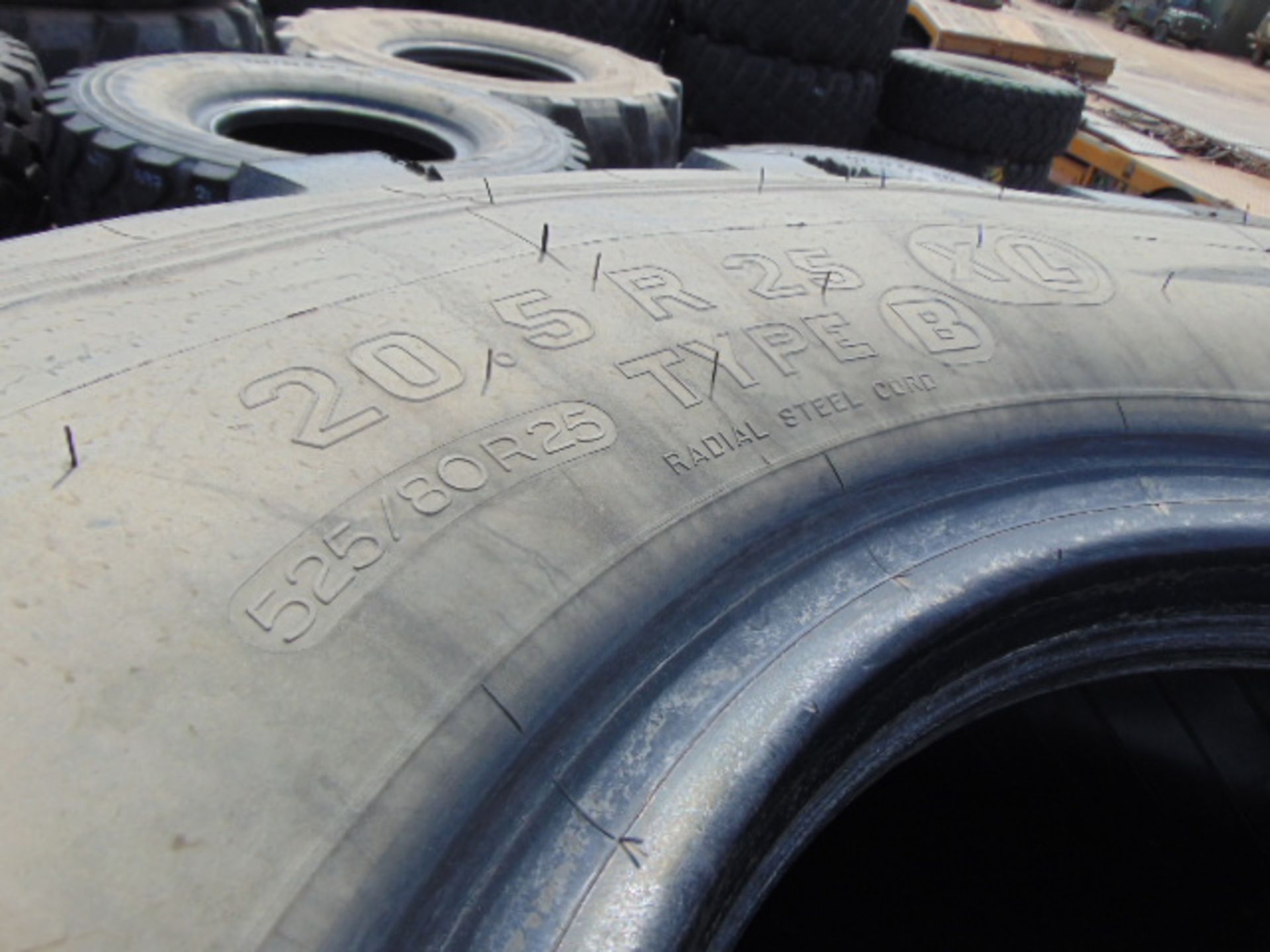 4 x Michelin 20.5 R25 XL 525/80 R25 Tyres - Image 5 of 5