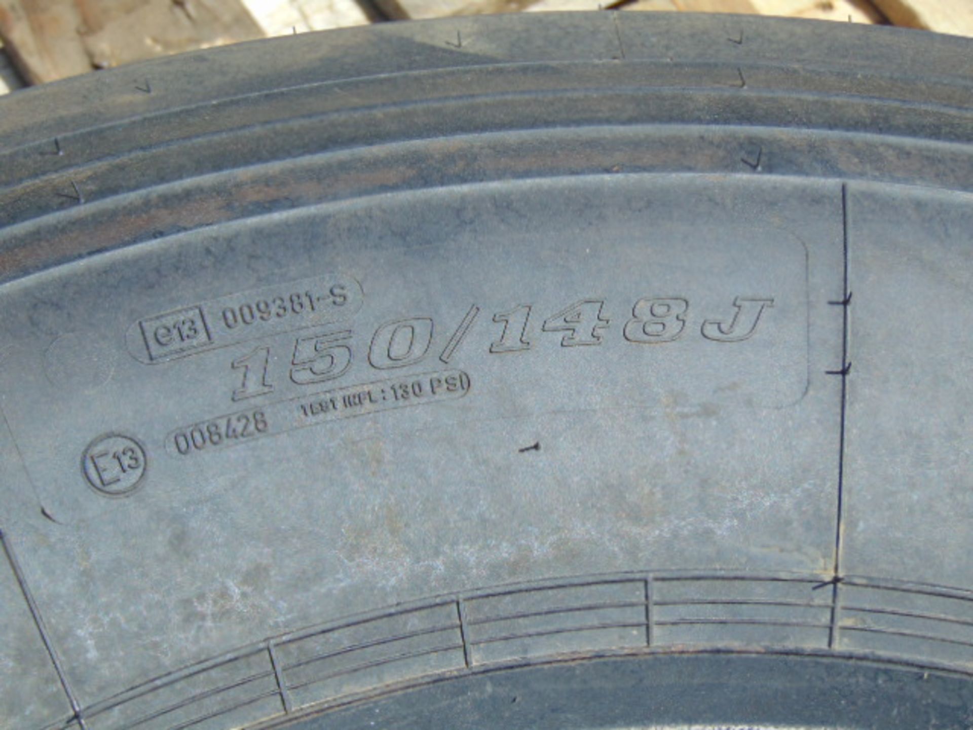 1 x Dunlop SP252 285/70R 19.5 Tyre - Image 7 of 7