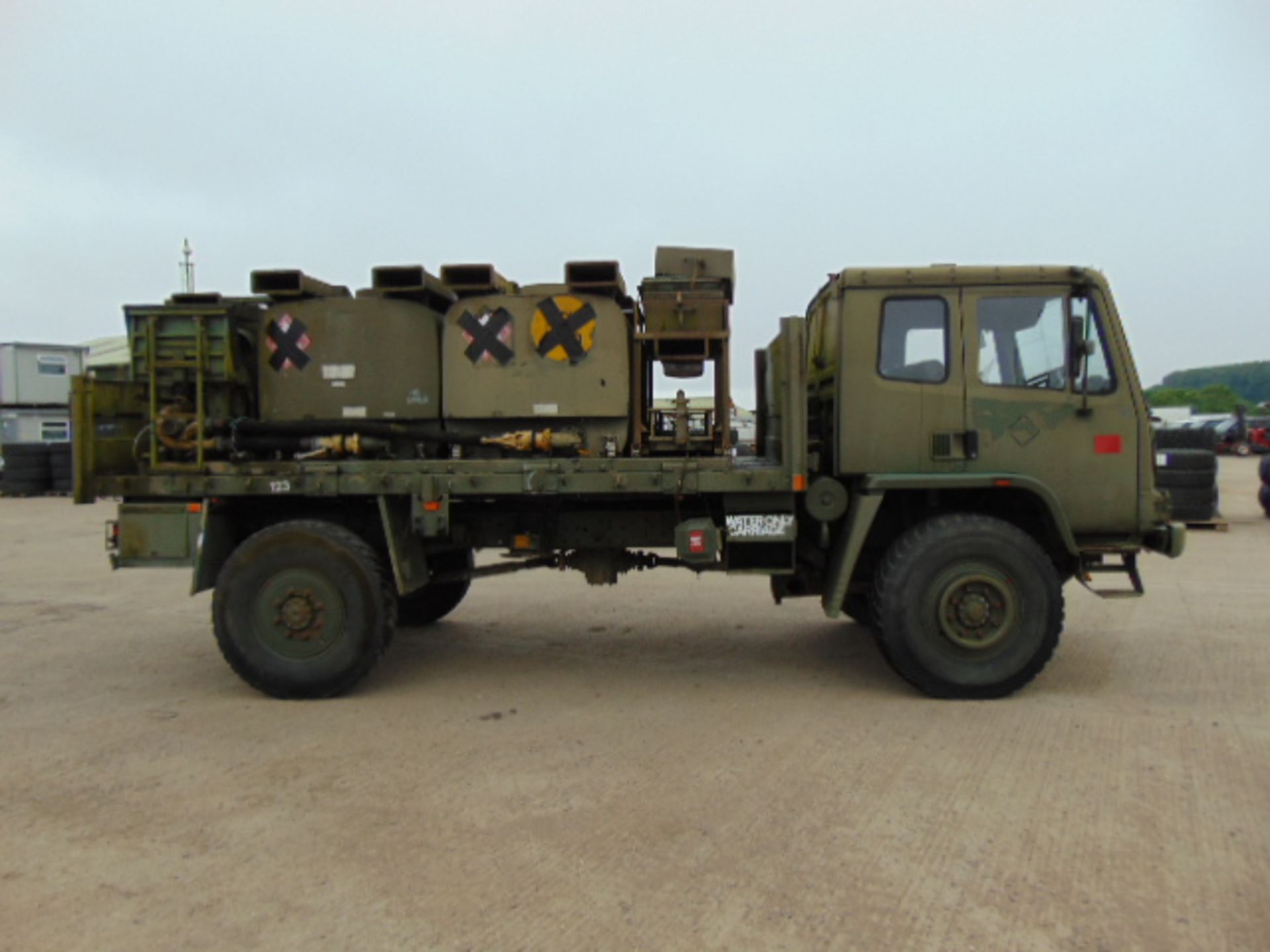 Leyland Daf 45/150 4 x 4 Refueling Truck C/W UBRE Bulk Fuel Dispensing System - Image 5 of 16