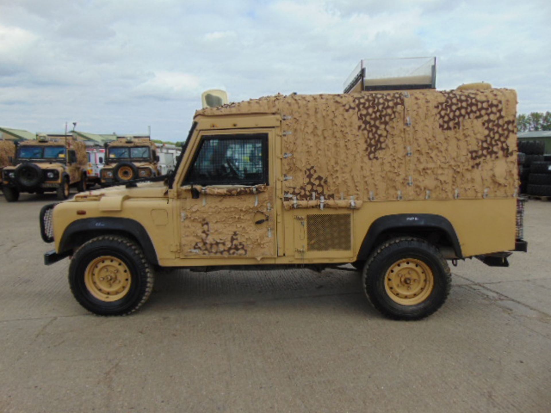 Land Rover 110 300TDi Snatch-2A - Image 4 of 22