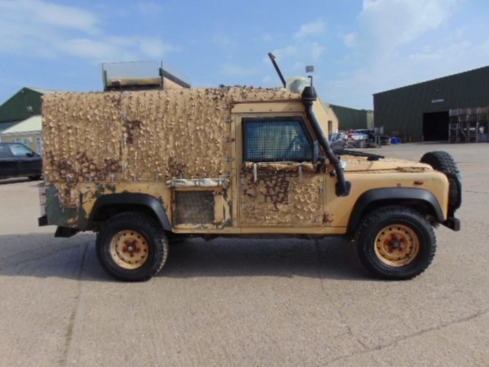 Land Rover 110 300TDi Snatch-2A - Image 5 of 23