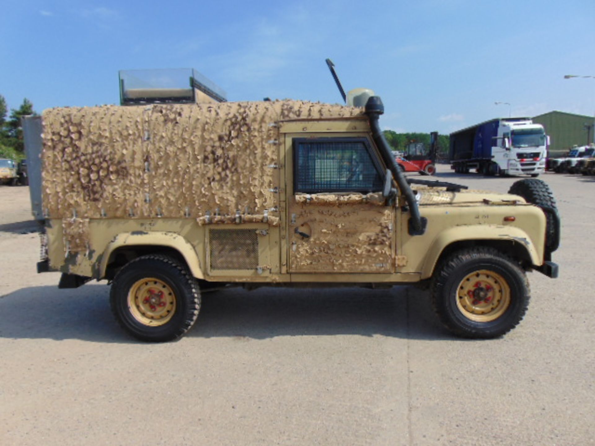 Land Rover 110 300TDi Snatch-2A - Image 5 of 24