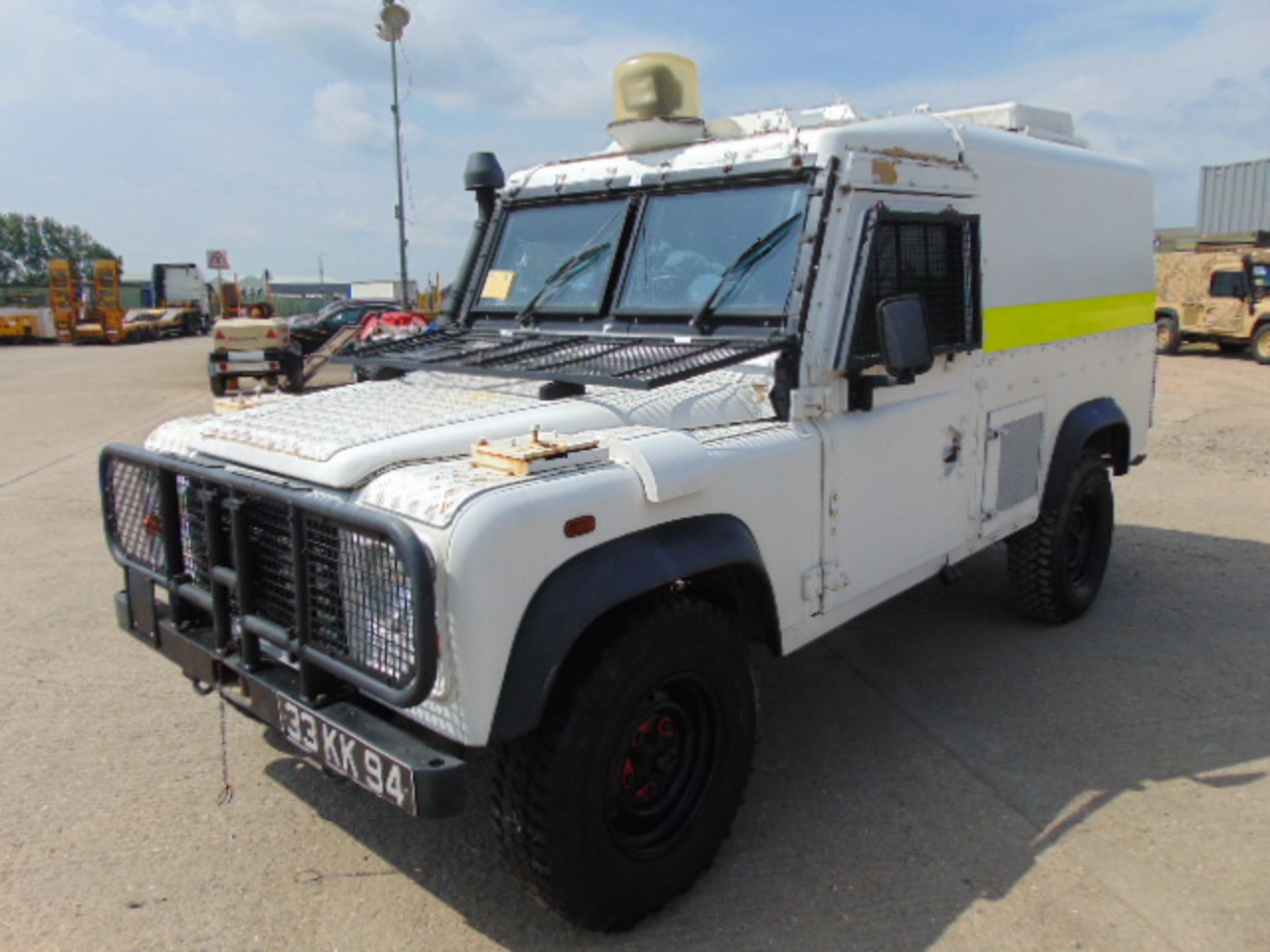 Land Rover 110 300TDi Snatch-2A - Image 3 of 22