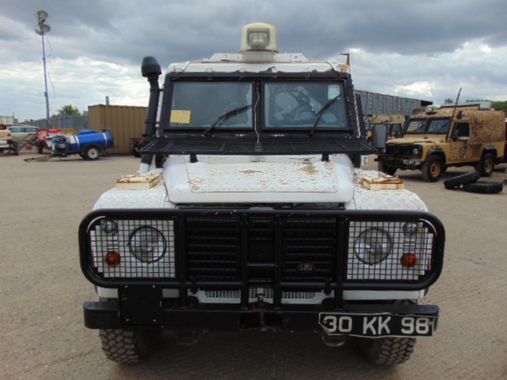 Land Rover 110 300TDi Snatch-2A - Image 2 of 18