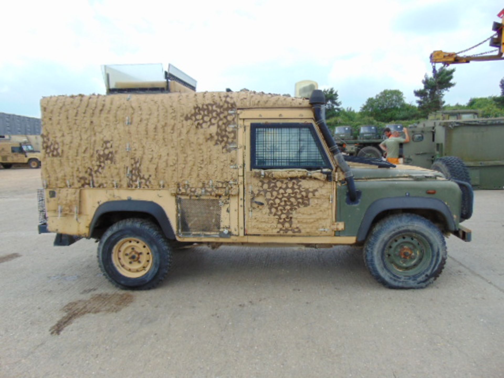 Land Rover 110 300TDi Snatch-2A - Image 5 of 23