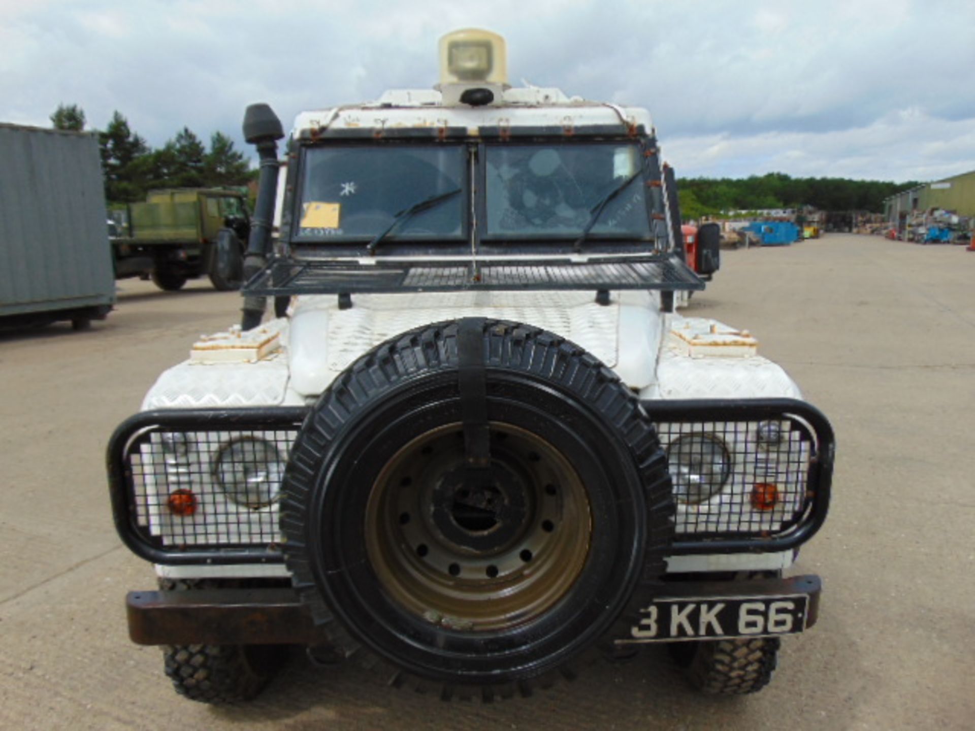Land Rover 110 300TDi Snatch-2A - Image 2 of 21