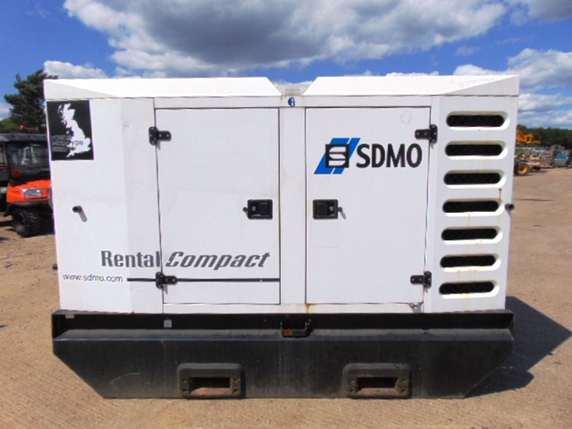 SDMO Leroy Somer John Deere 90KVA 3 Phase Diesel Generator