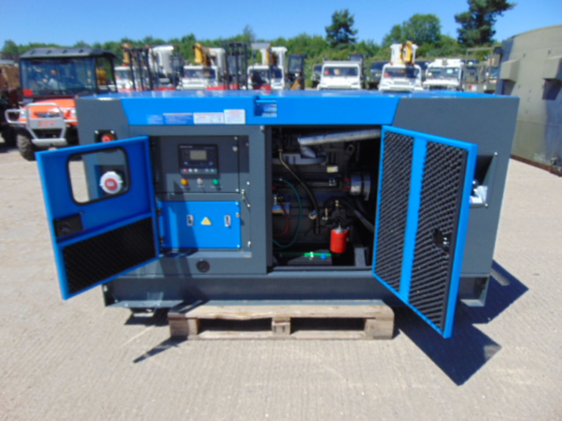 UNISSUED WITH TEST HOURS ONLY 70 KVA 3 Phase Silent Diesel Generator Set - Image 9 of 19