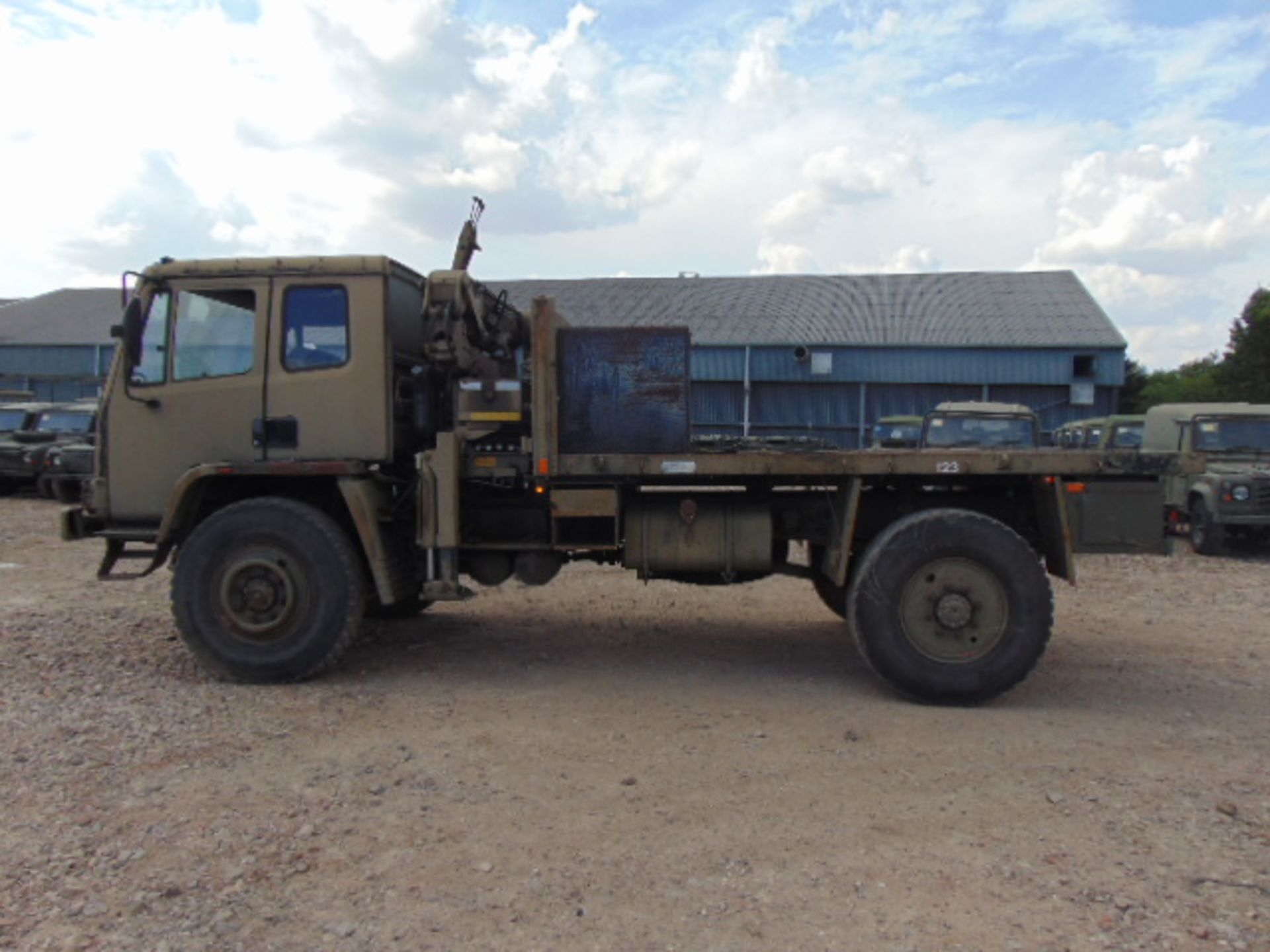 Leyland DAF 4X4 Truck complete with Atlas Crane - Image 4 of 19