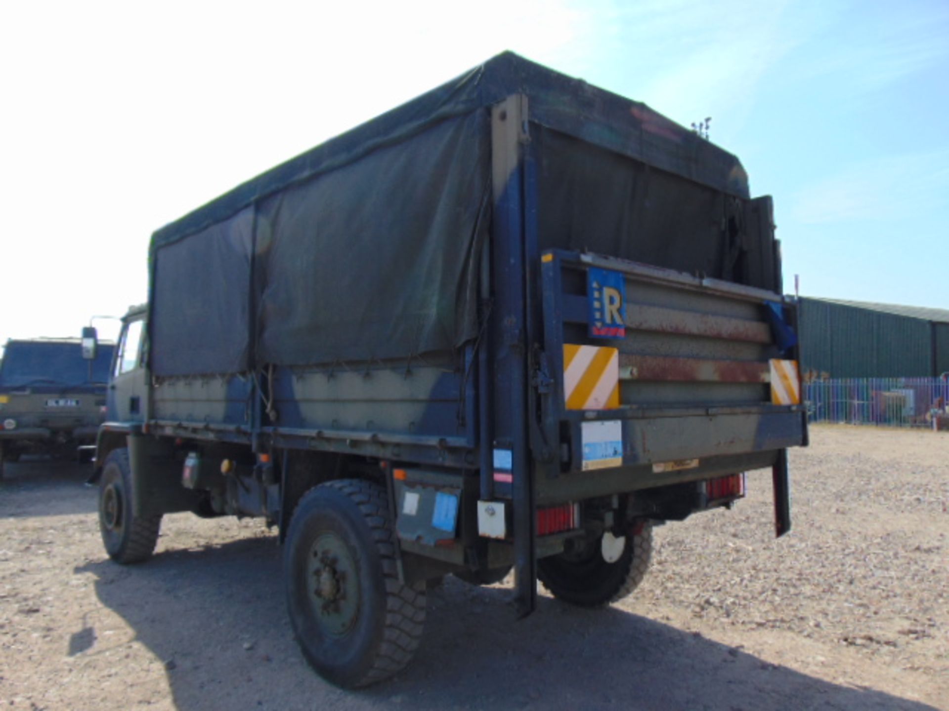 Leyland Daf 45/150 4 x 4 with Ratcliff 1000Kg Tail Lift - Image 8 of 17